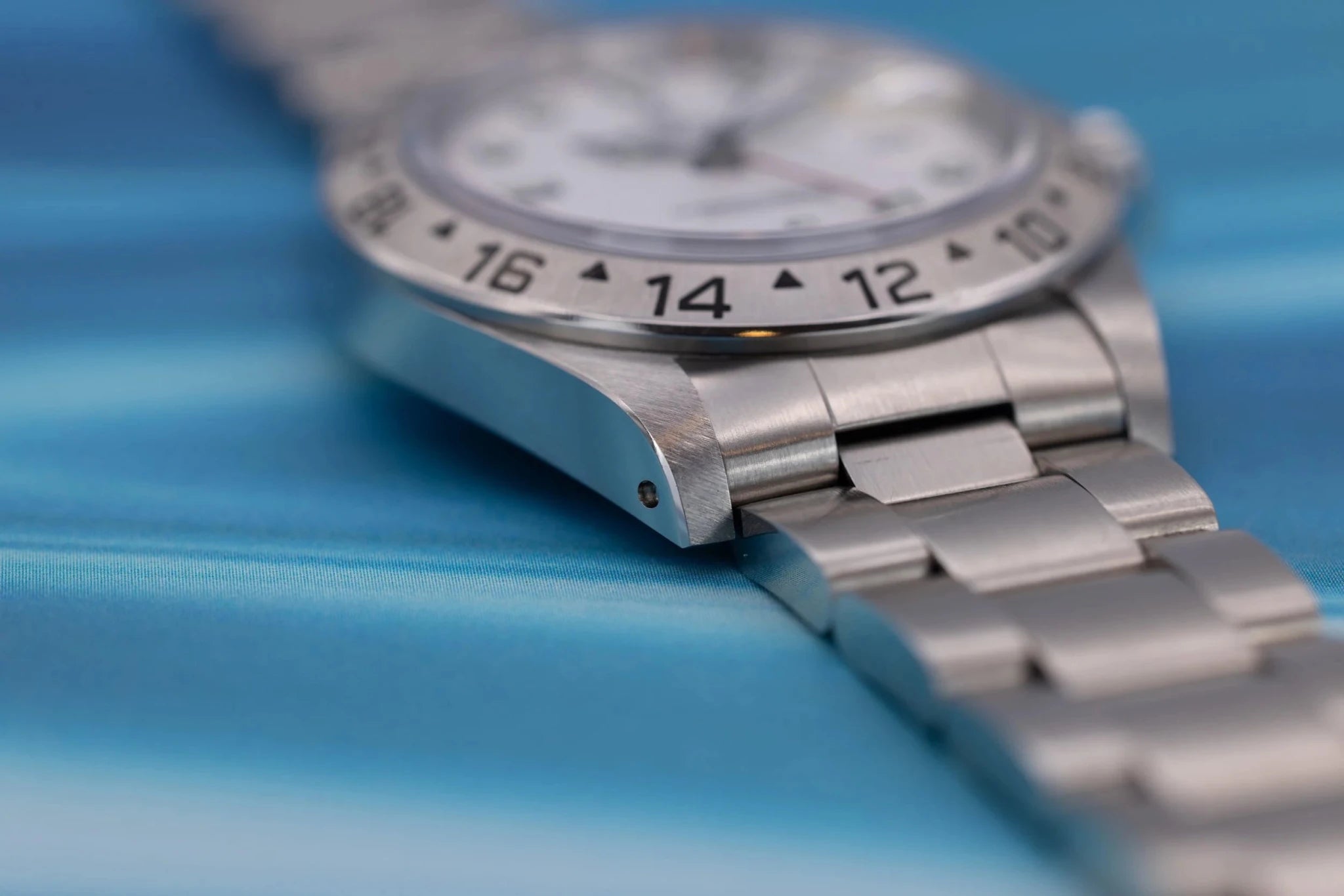 1997 Rolex Explorer II Ref. 16570 Polar | Swiss Only | Excellent Condition | Full Set - Sierra Time Co
