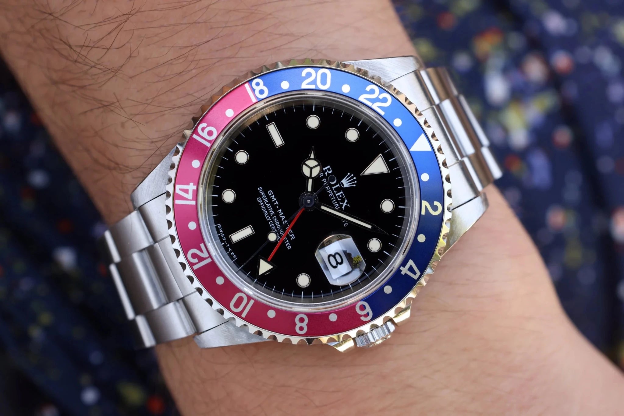 1997 Rolex GMT Master Ref. 16700 Pepsi | Creamy Patina | Box and Papers - Sierra Time Co