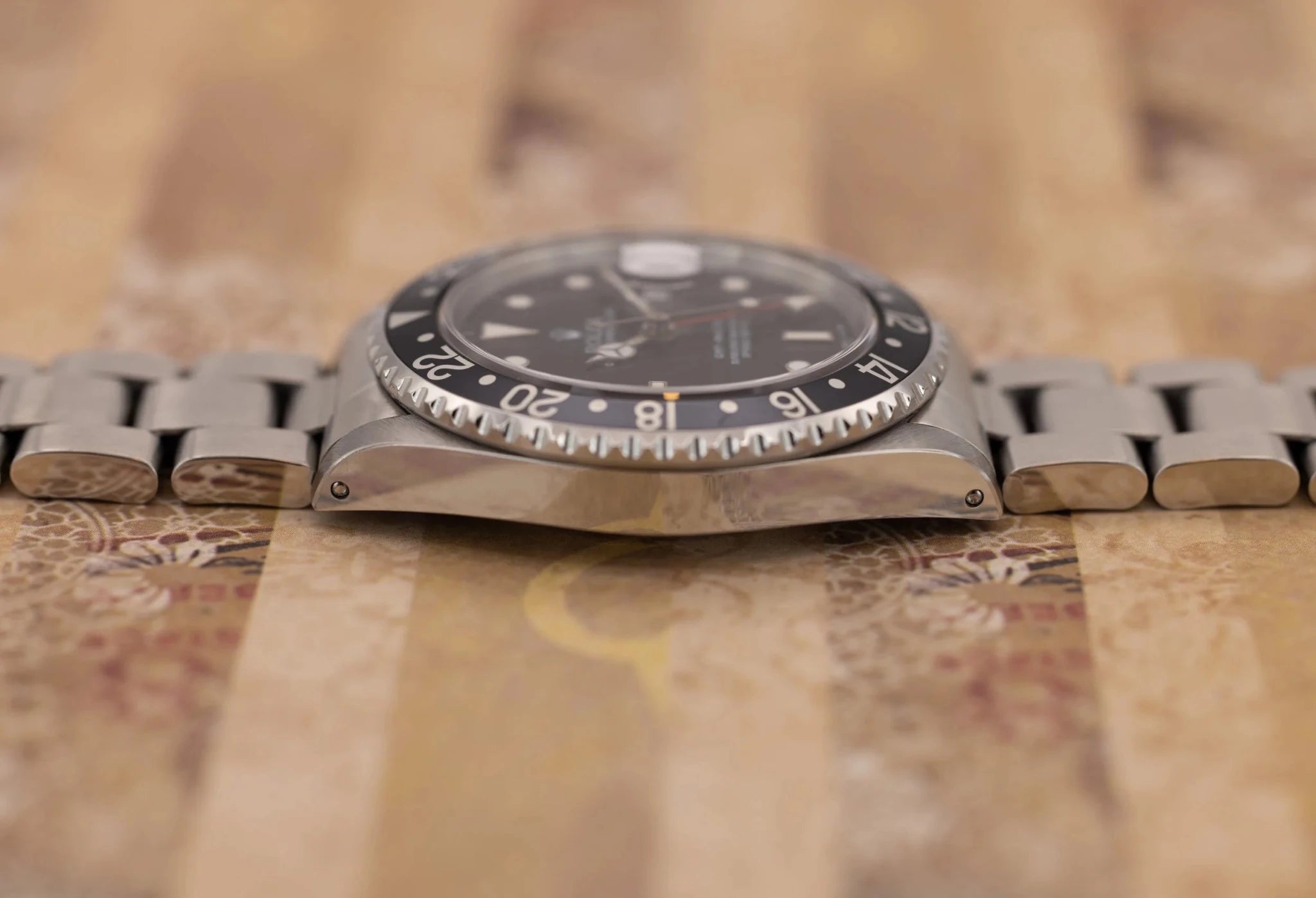 1997 Rolex GMT Master Ref. 16700 | Tritium Dial | Navy Blue Insert - Sierra Time Co