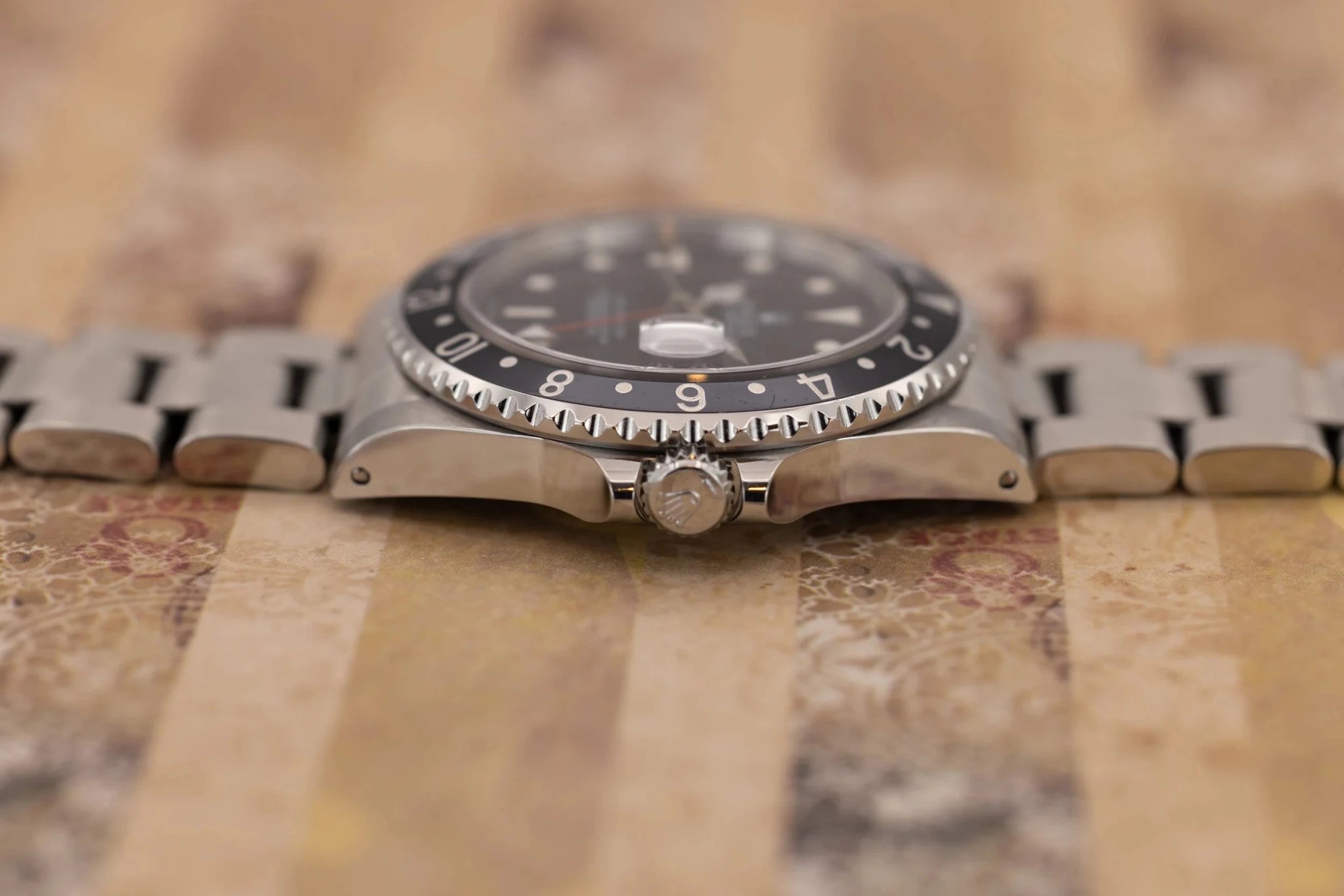 1997 Rolex GMT Master Ref. 16700 | Tritium Dial | Navy Blue Insert - Sierra Time Co