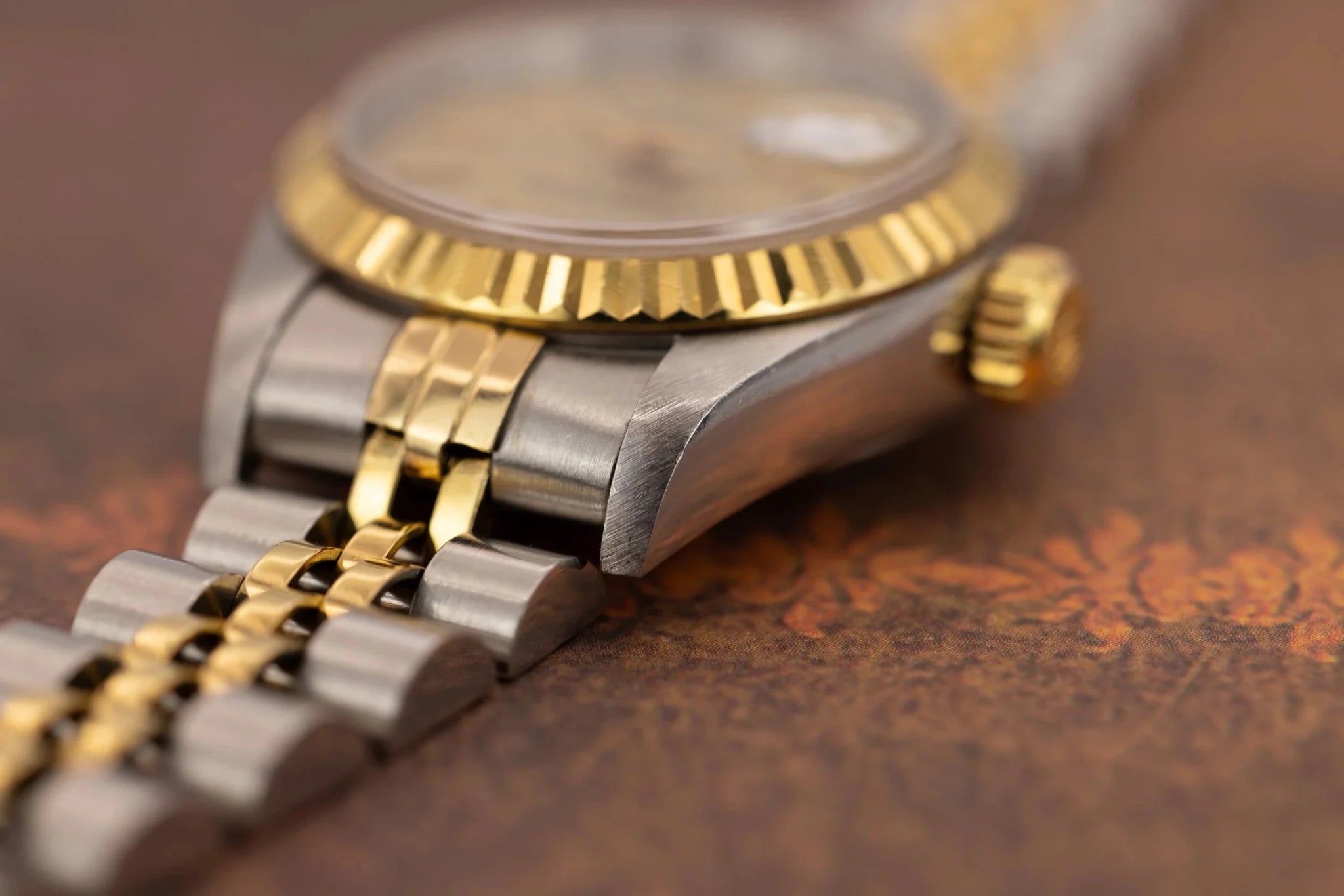 1997 Rolex Ladies Datejust Ref. 69173 | Champagne Dial - Sierra Time Co