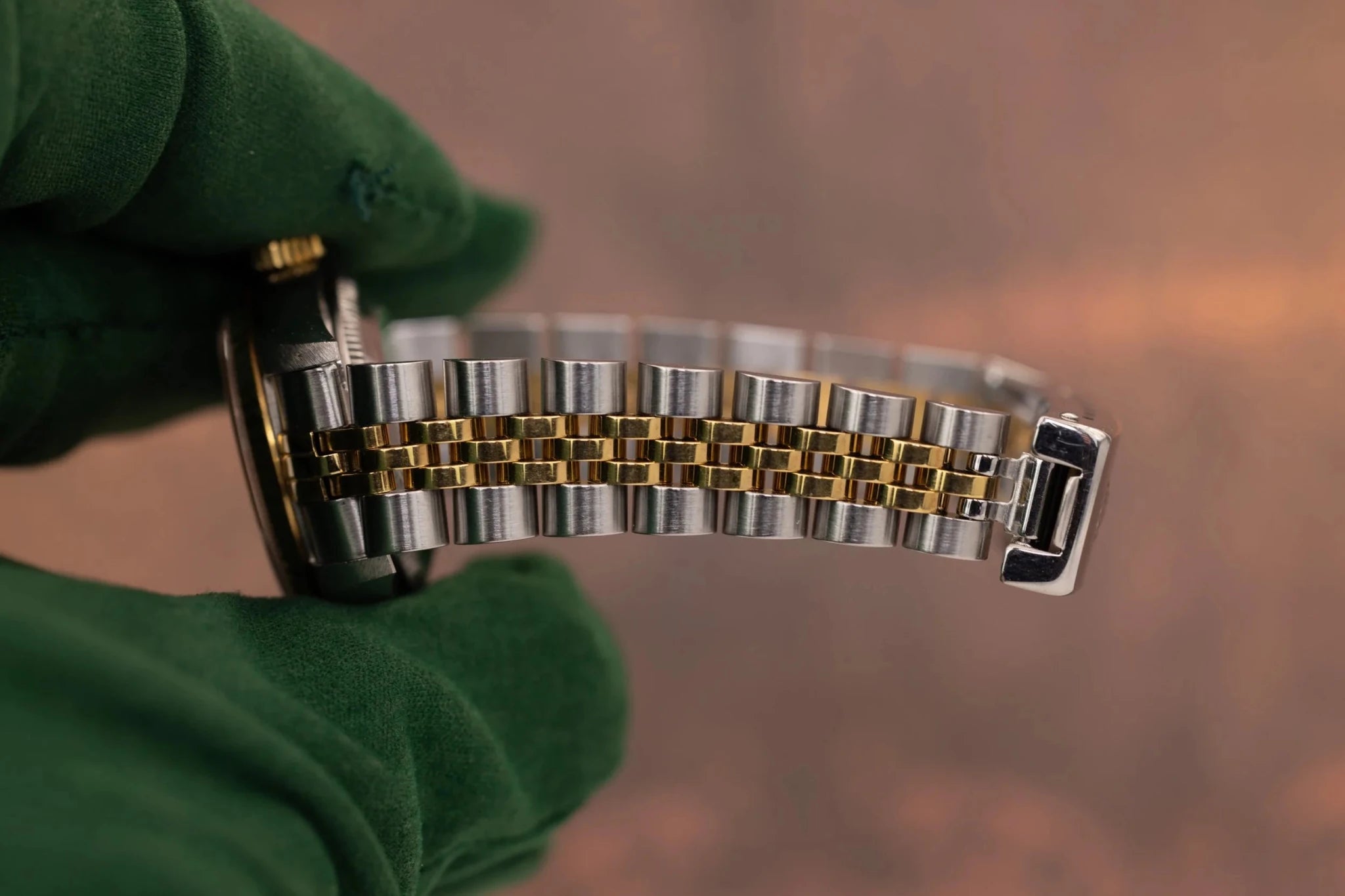 1997 Rolex Ladies Datejust Ref. 69173 | Champagne Dial - Sierra Time Co