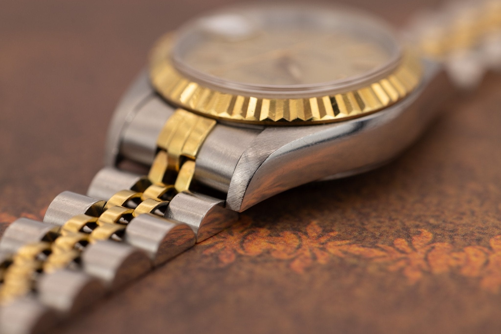1997 Rolex Ladies Datejust Ref. 69173 | Champagne Dial - Sierra Time Co