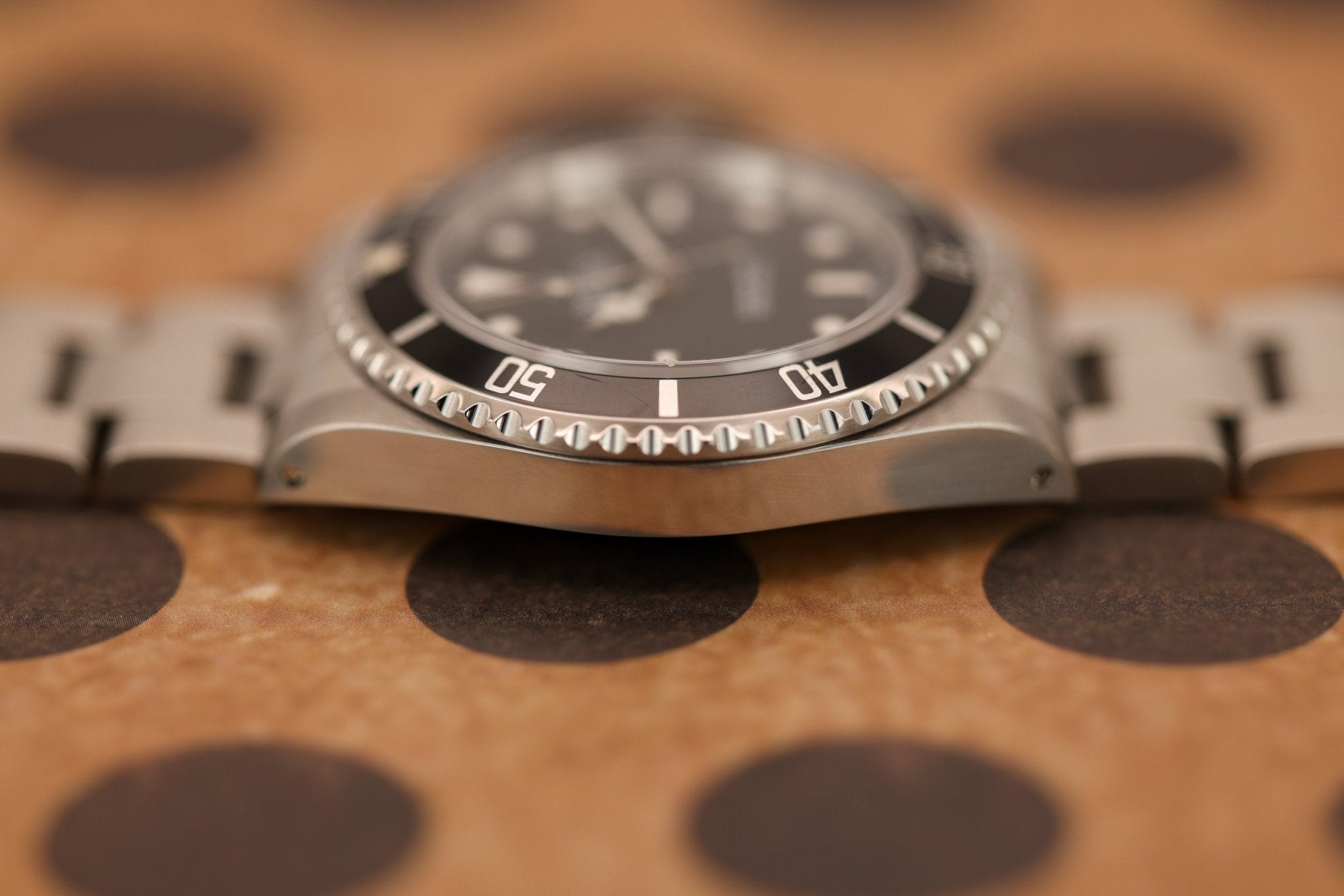 1997 Rolex Submariner Ref. 14060 | Creamy Patina | Box and Papers - Sierra Time Co
