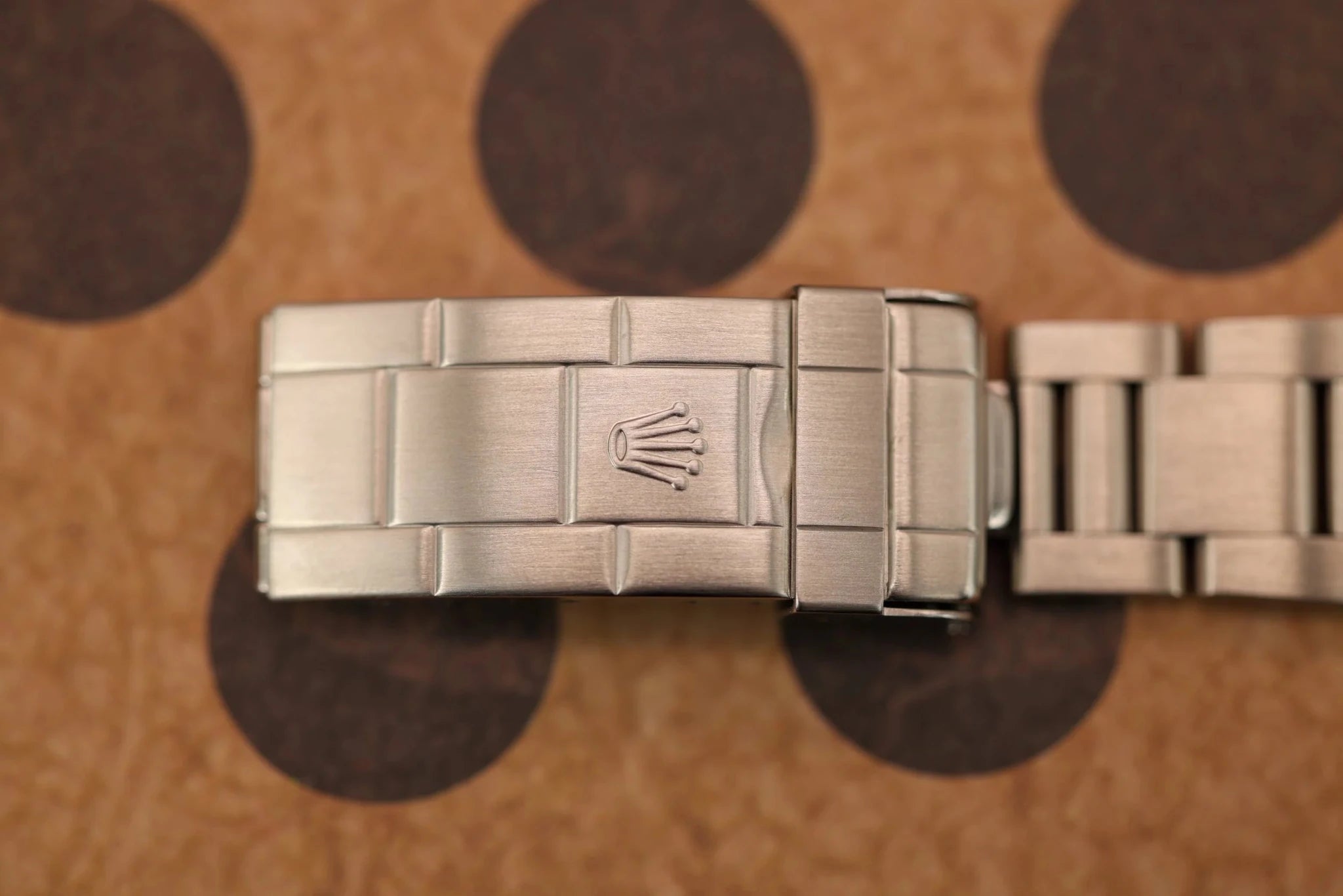 1997 Rolex Submariner Ref. 14060 | Creamy Patina | Box and Papers - Sierra Time Co