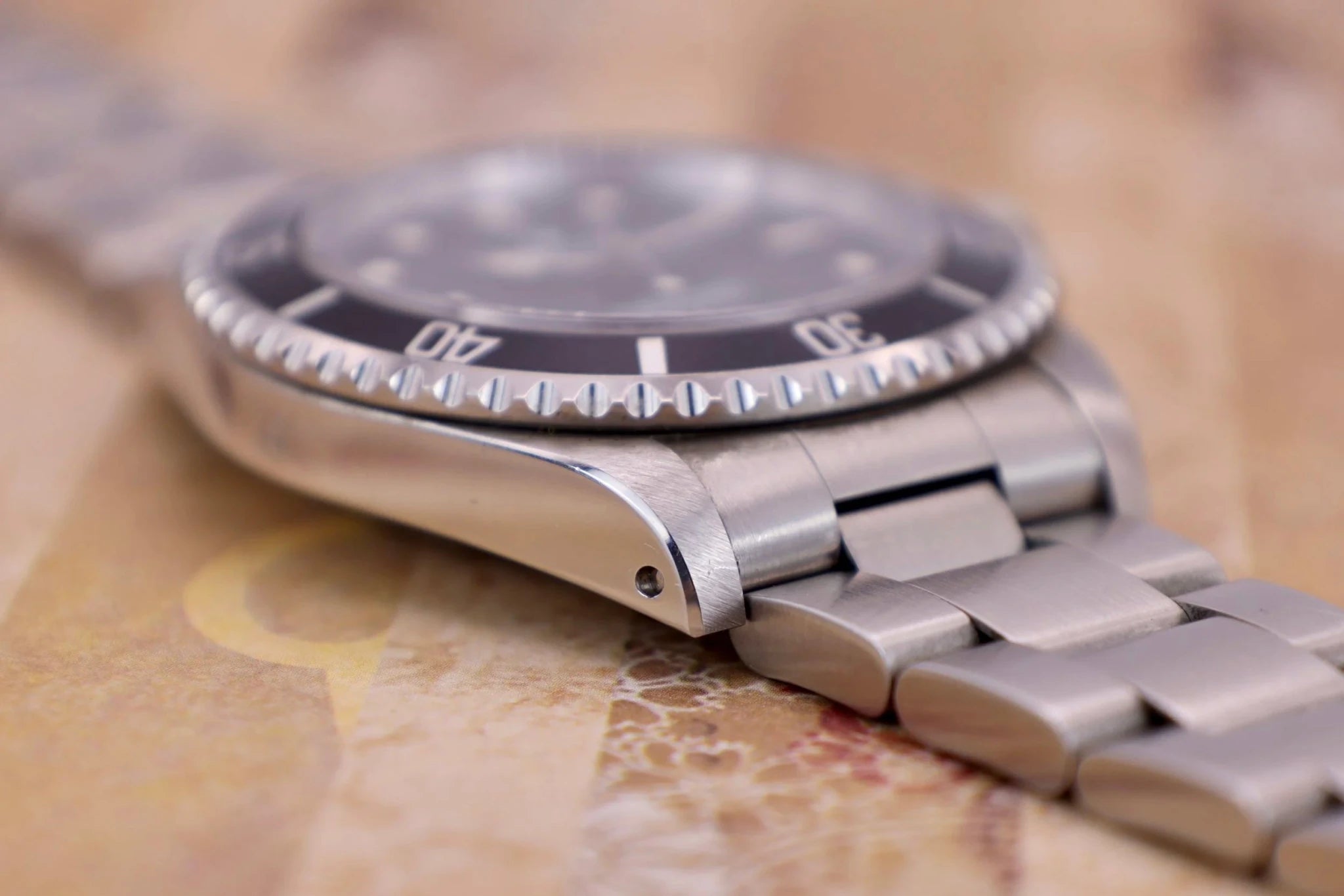 1997 Rolex Submariner Ref. 14060 | Creamy Tritium | Full Set - Sierra Time Co