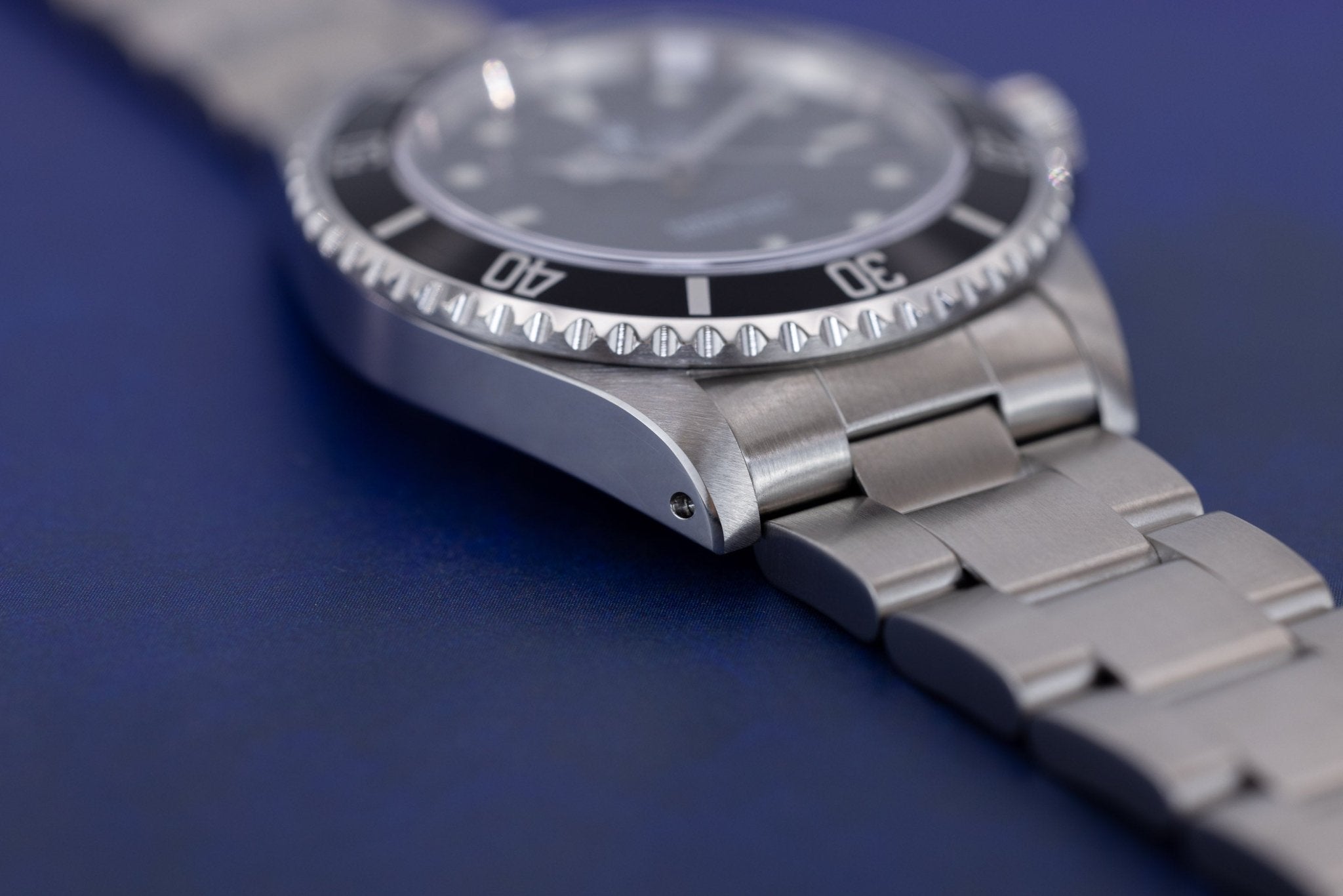 1997 Rolex Submariner Ref. 14060 | Swiss Only | Box and Papers | RSC Service Card - Sierra Time Co