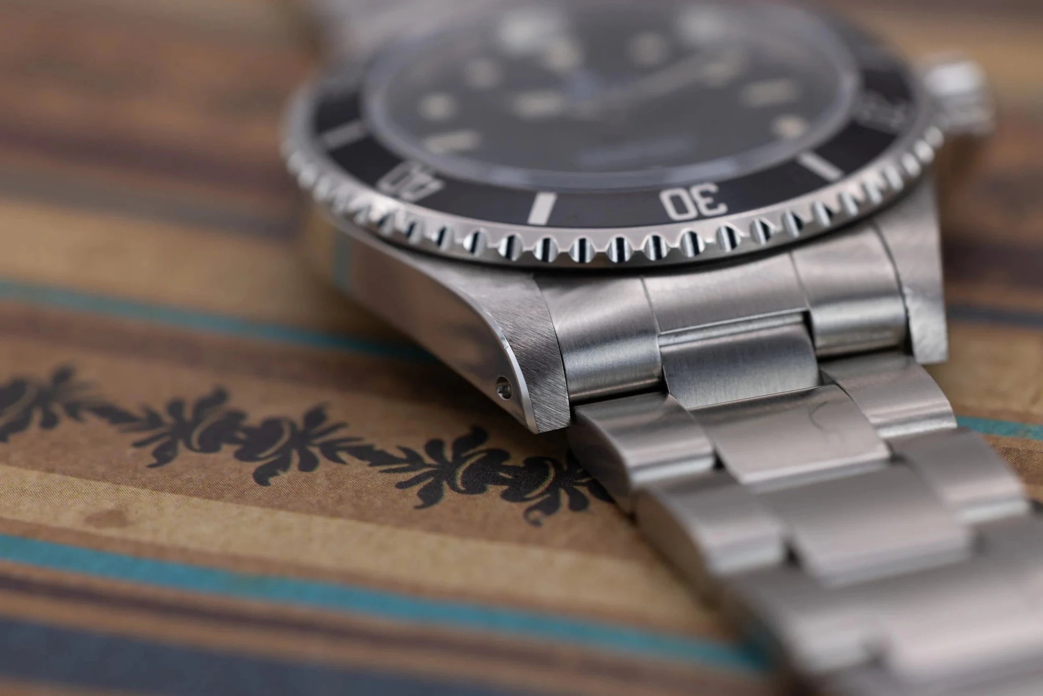 1997 Rolex Submariner Ref. 14060 | Vibrant Tritium Dial - Sierra Time Co