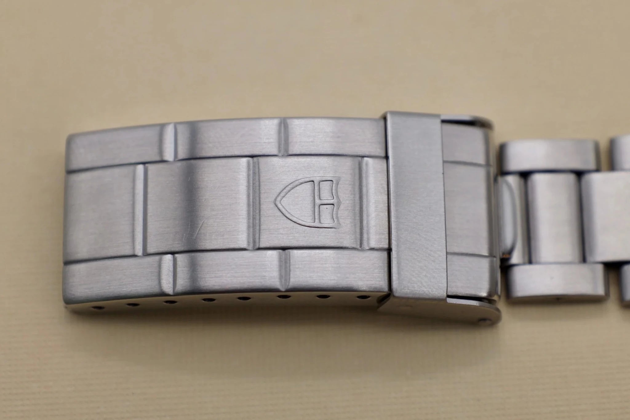 1997 Tudor Submariner Ref. 79190 | Creamy Patina - Sierra Time Co