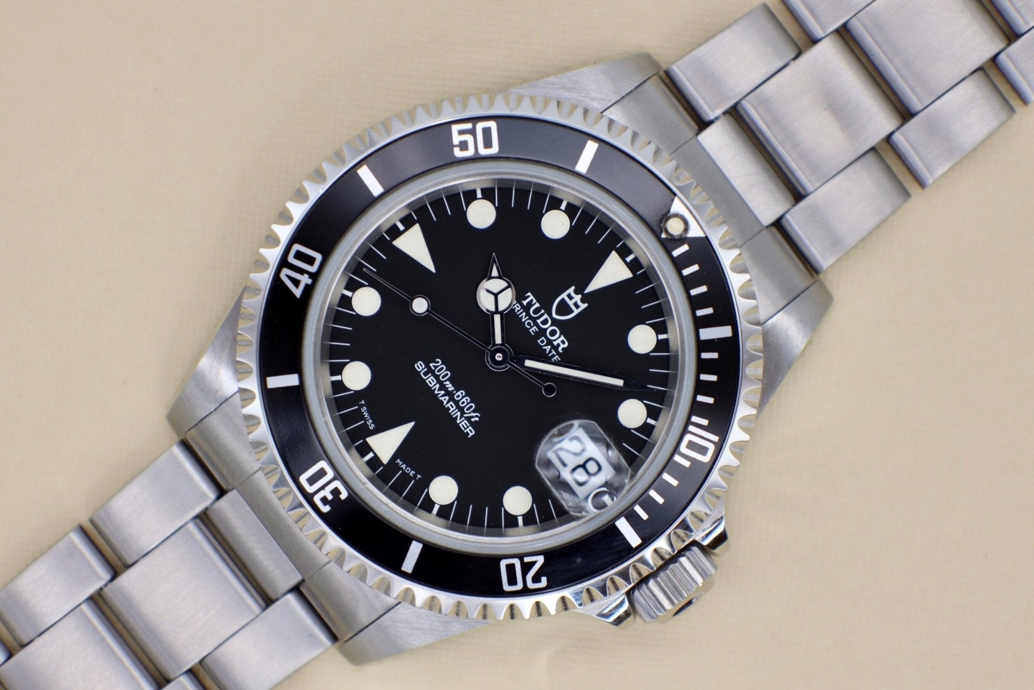 1997 Tudor Submariner Ref. 79190 | Creamy Patina - Sierra Time Co