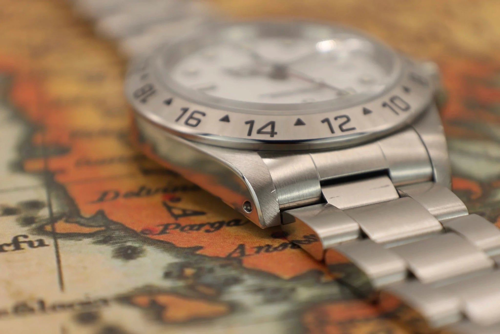 1998 Rolex Explorer II Ref. 16570 Polar | Creamy Tritium | Box and Papers | Serviced - Sierra Time Co