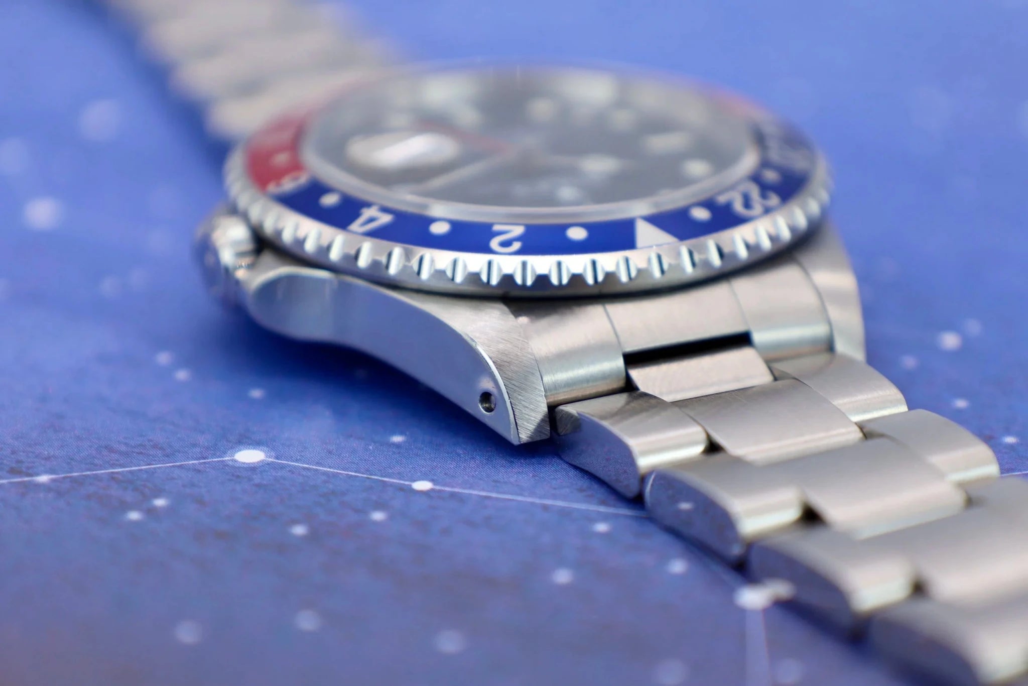 1998 Rolex GMT Master Ref. 16700 Pepsi | Box and Papers - Sierra Time Co