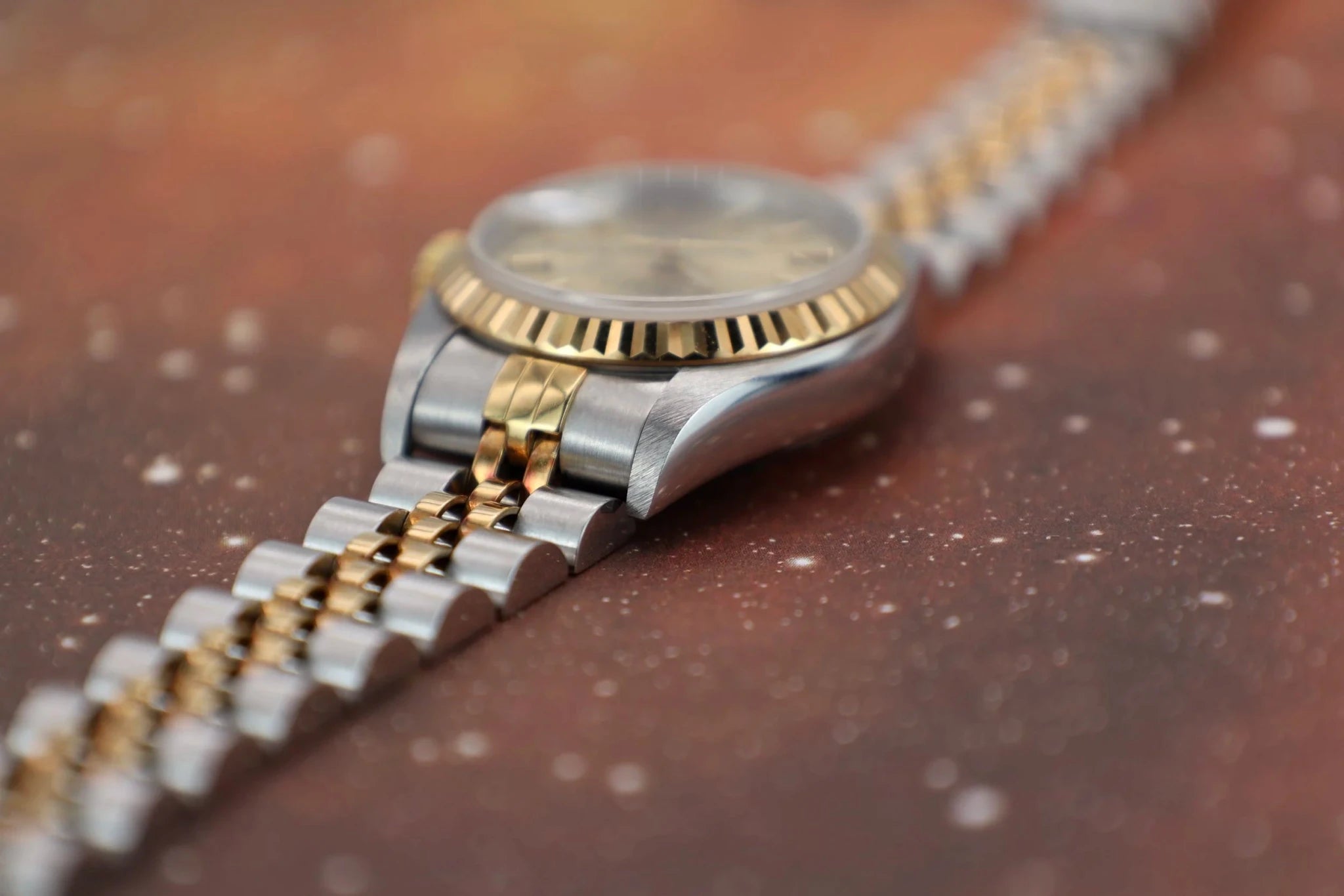 1998 Rolex Ladies Datejust Ref. 69173 | Champagne Dial | Papers - Sierra Time Co