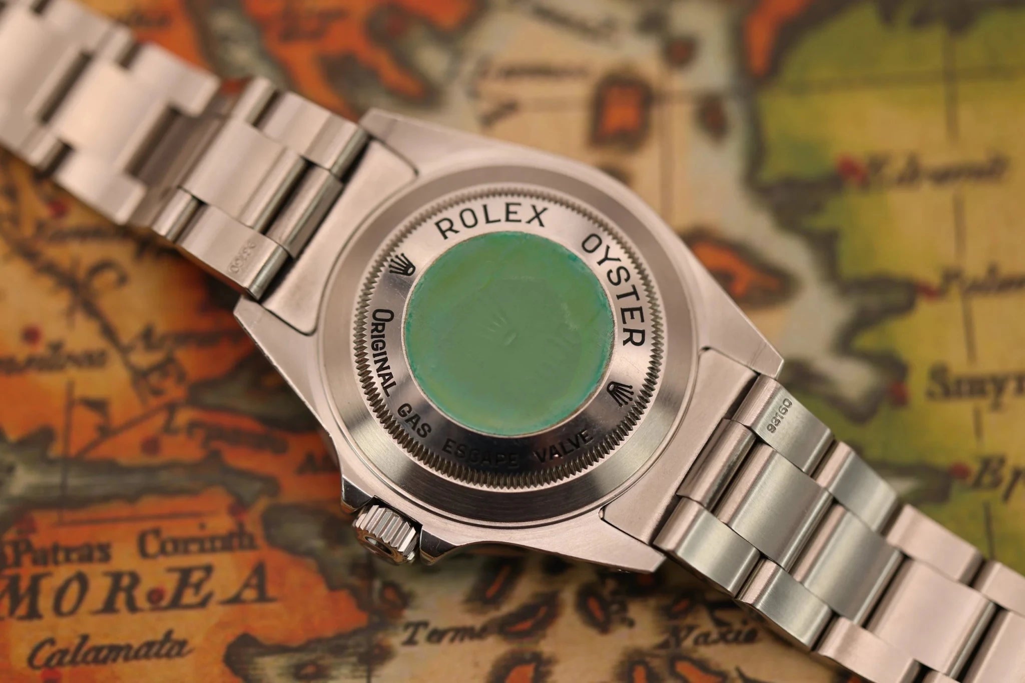 1998 Rolex Sea-Dweller Ref. 16600 | Creamy Patina | Full Set - Sierra Time Co