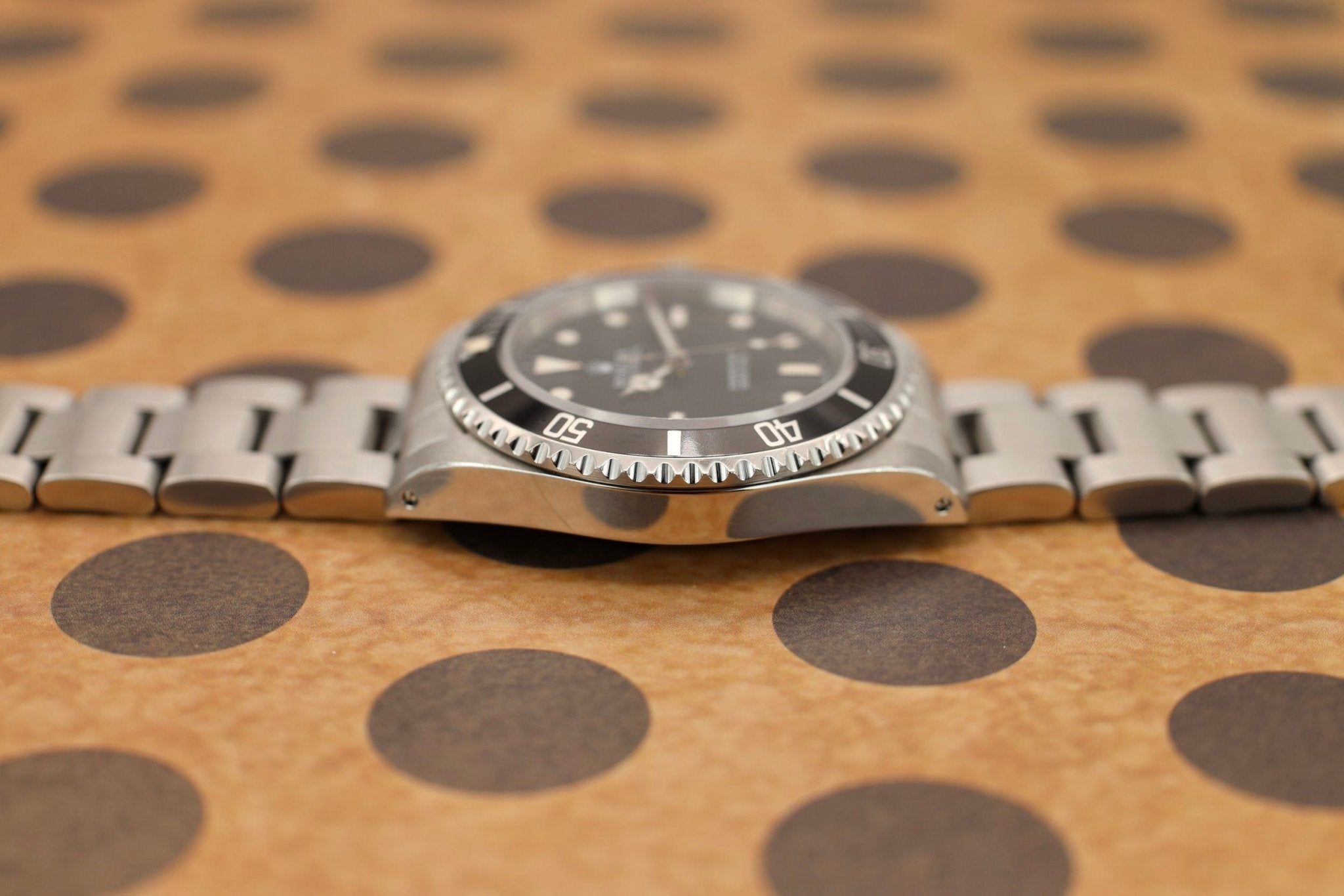 1998 Rolex Submariner Ref. 14060 | Creamy Patina | Box and Papers - Sierra Time Co