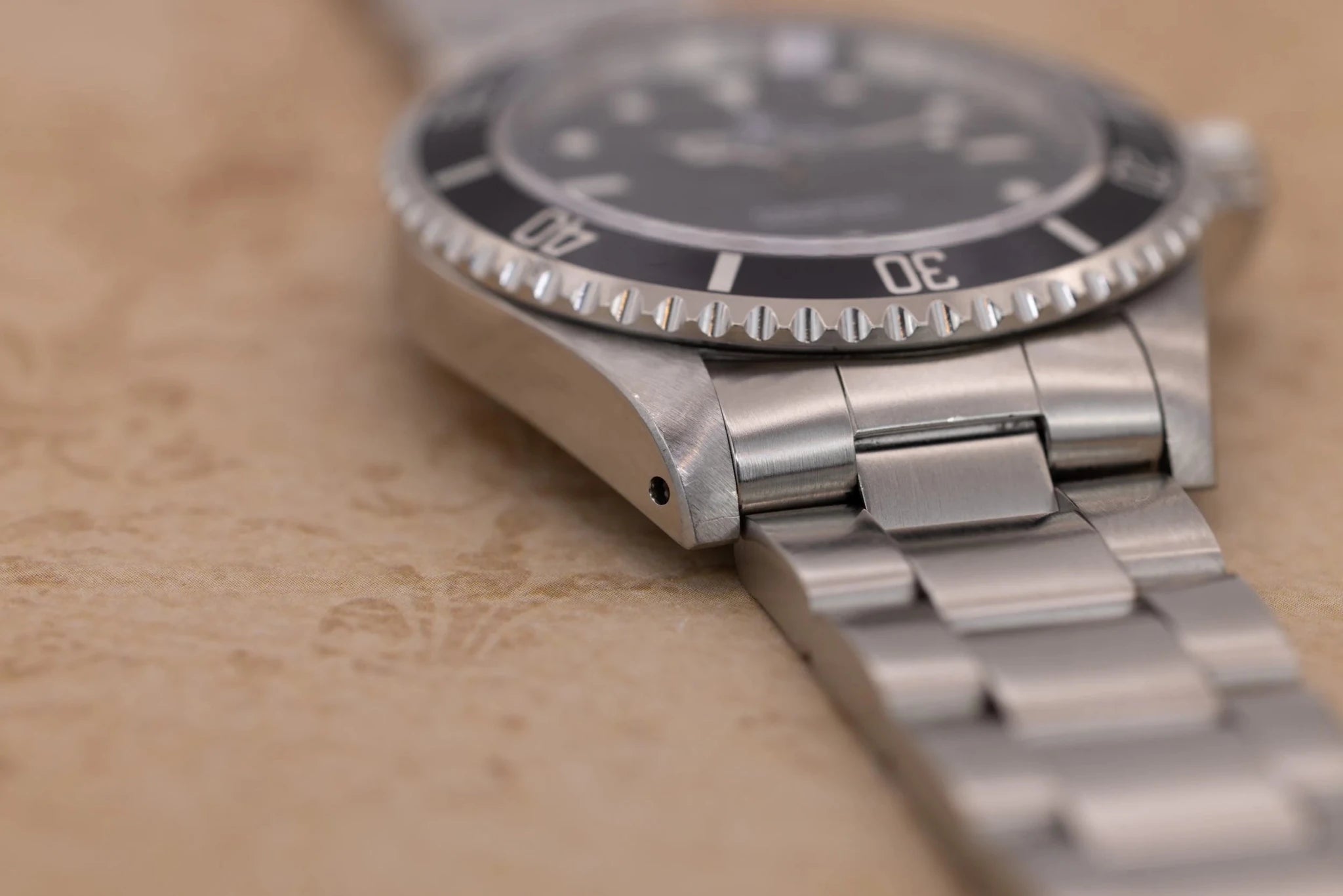 1998 Rolex Submariner Ref. 14060 | Creamy Tritium Dial | Box and Papers - Sierra Time Co