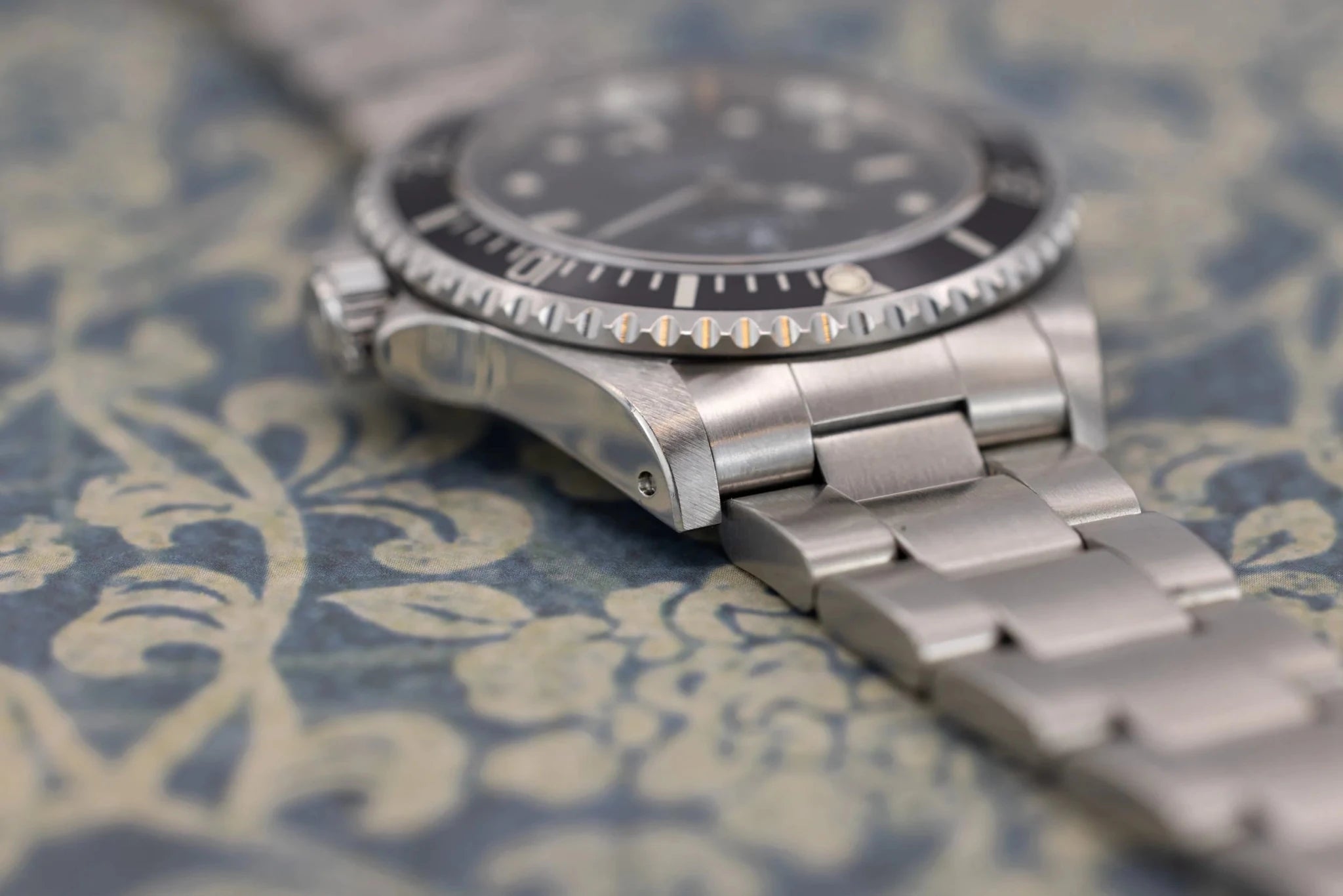 1998 Rolex Submariner Ref. 14060 | Tritium Dial - Sierra Time Co
