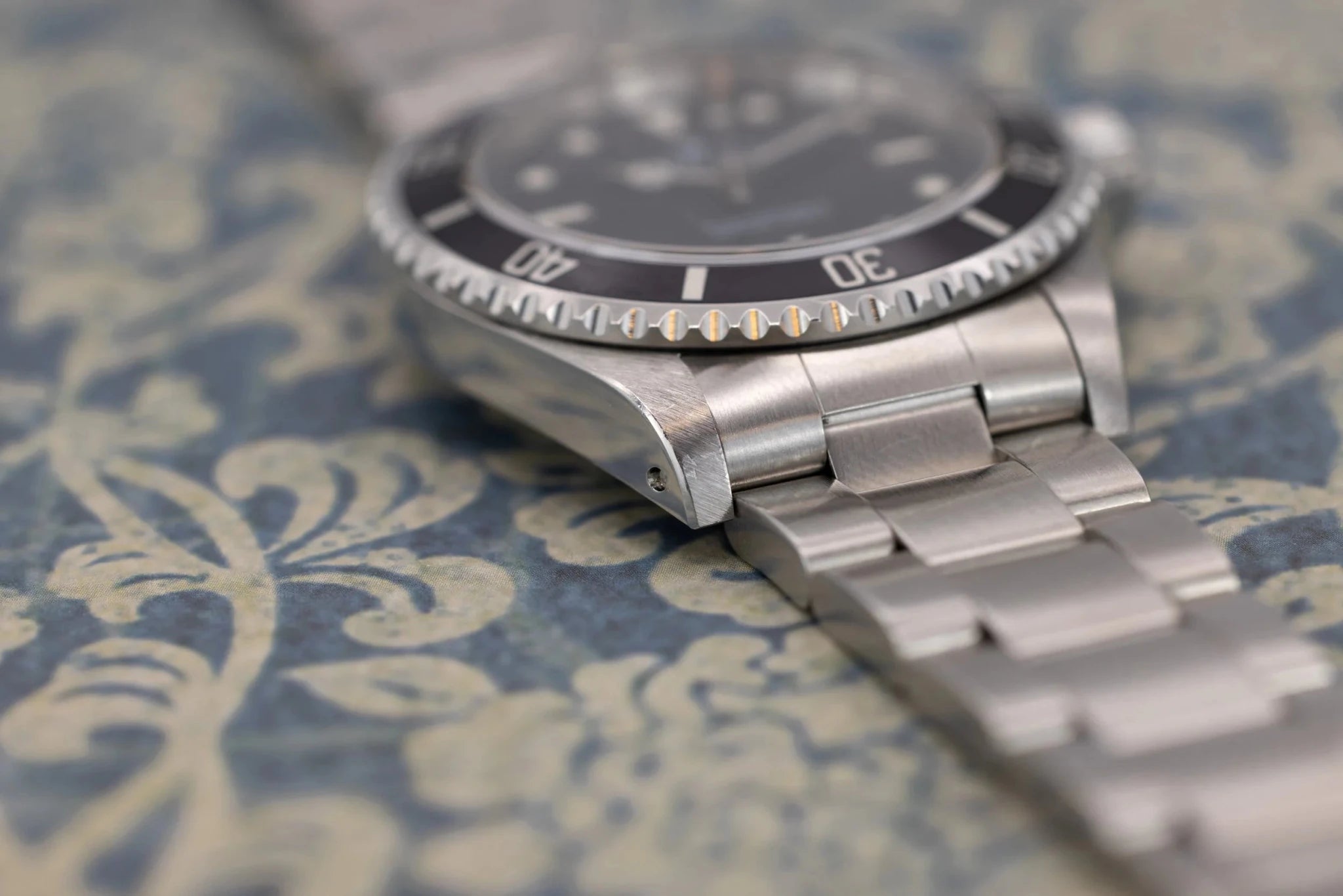 1998 Rolex Submariner Ref. 14060 | Tritium Dial - Sierra Time Co