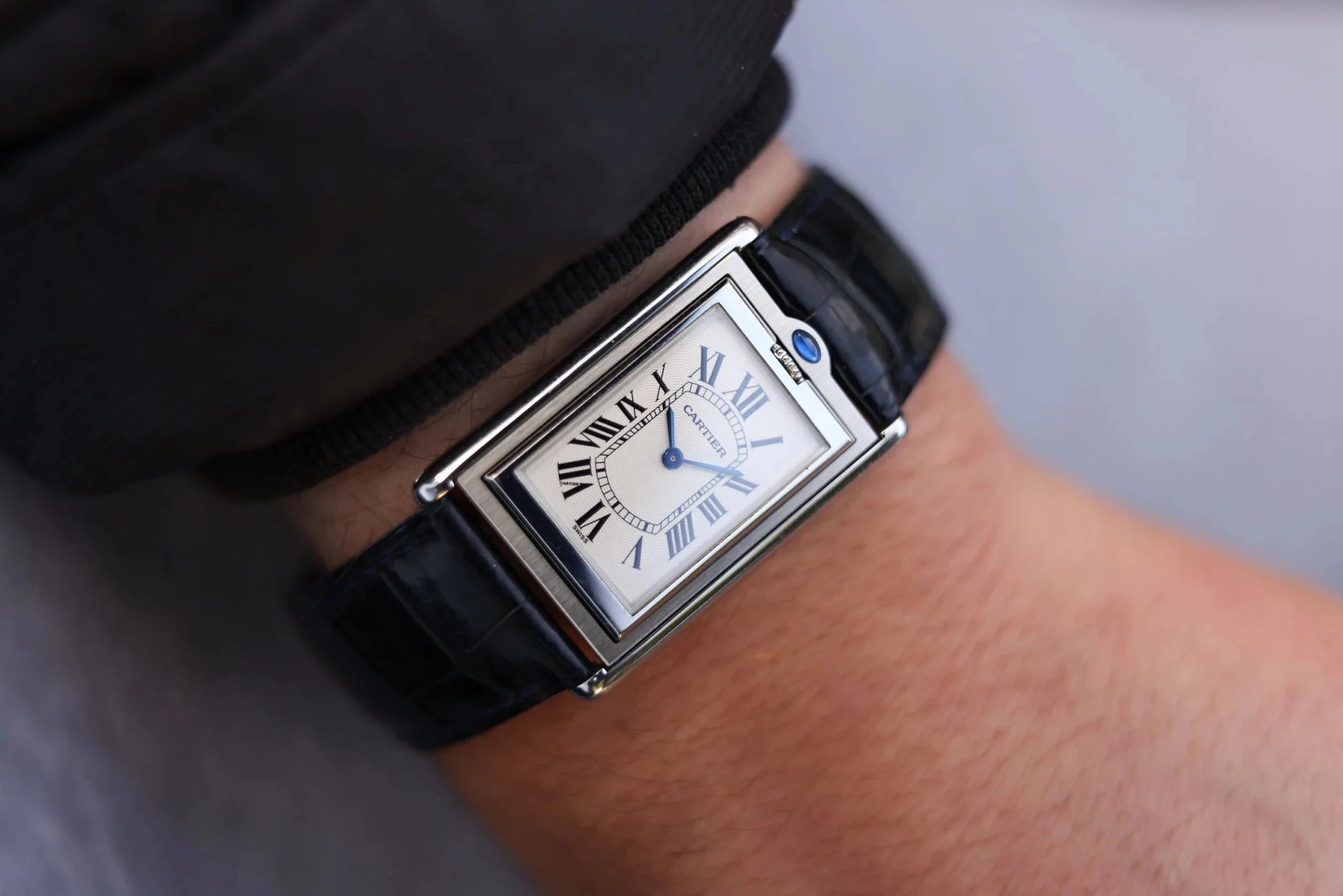 1999 Cartier Tank Basculante Mécanique Ref. 2390 | Box & Papers - Sierra Time Co