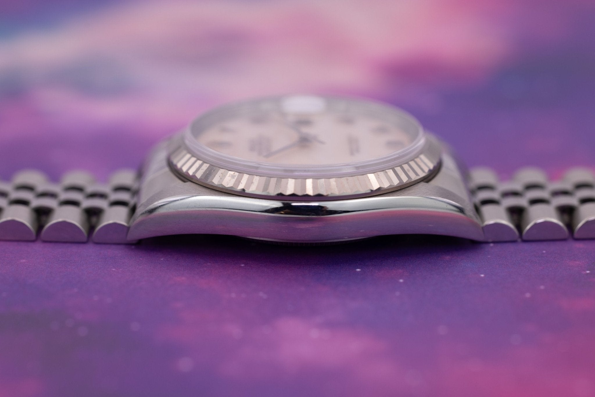 1999 Rolex Datejust Ref. 16234 | Salmon Mother of Pearl Dial | Excellent Condition - Sierra Time Co