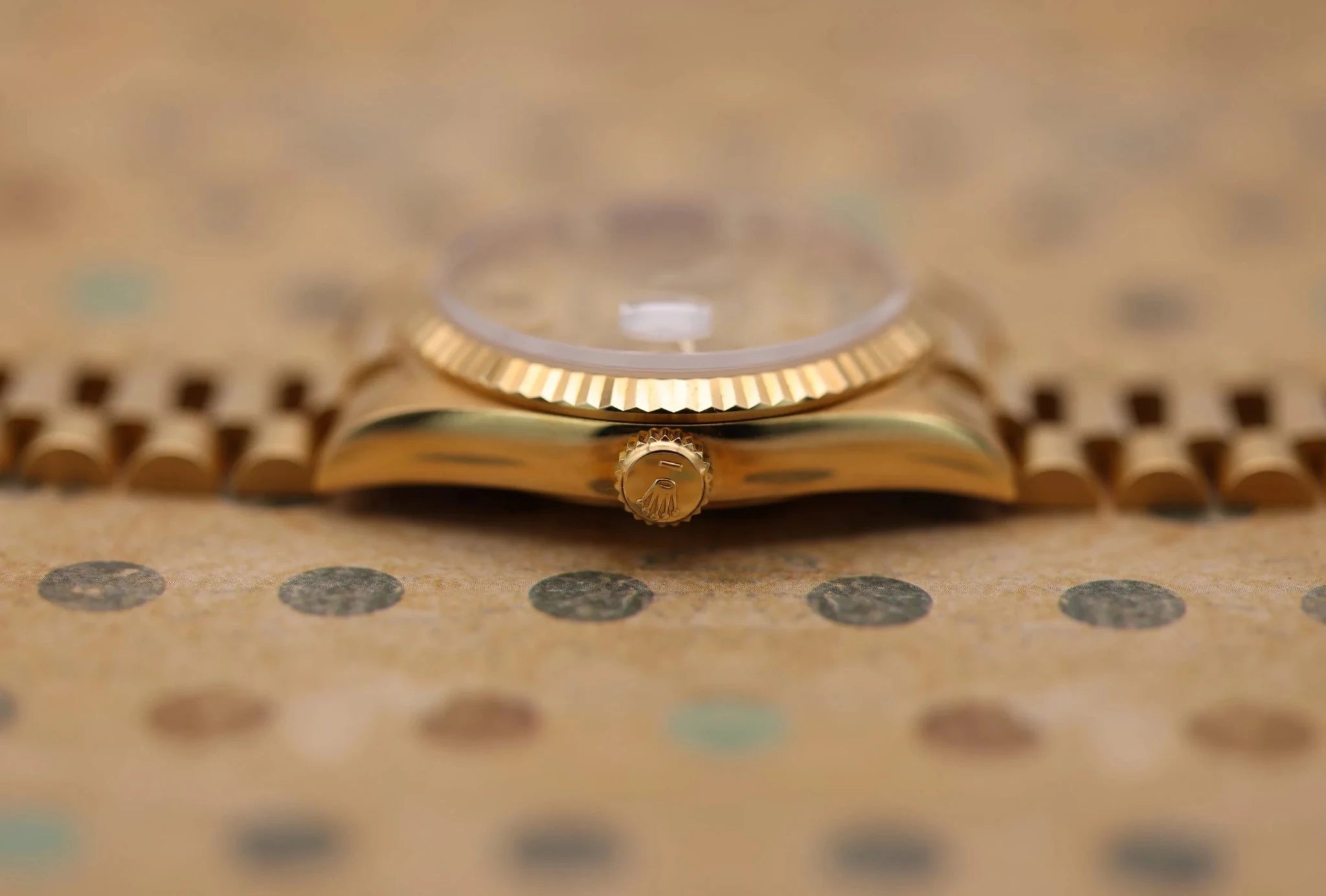 1999 Rolex Day-Date Ref. 18238 | Mint Condition | Box and Papers - Sierra Time Co