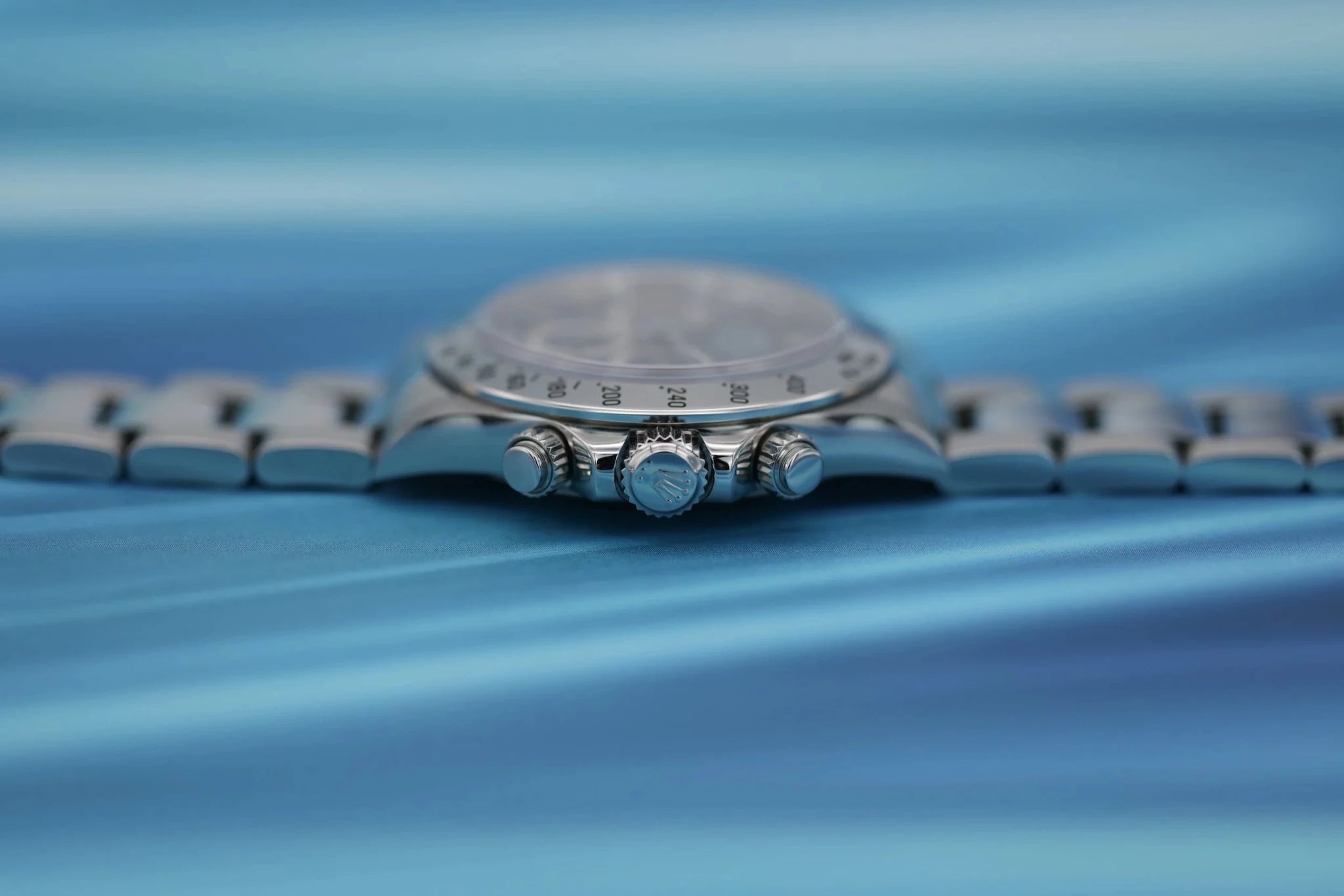 1999 Rolex Daytona Ref. 16520 | Box and Papers | Mint Condition - Sierra Time Co