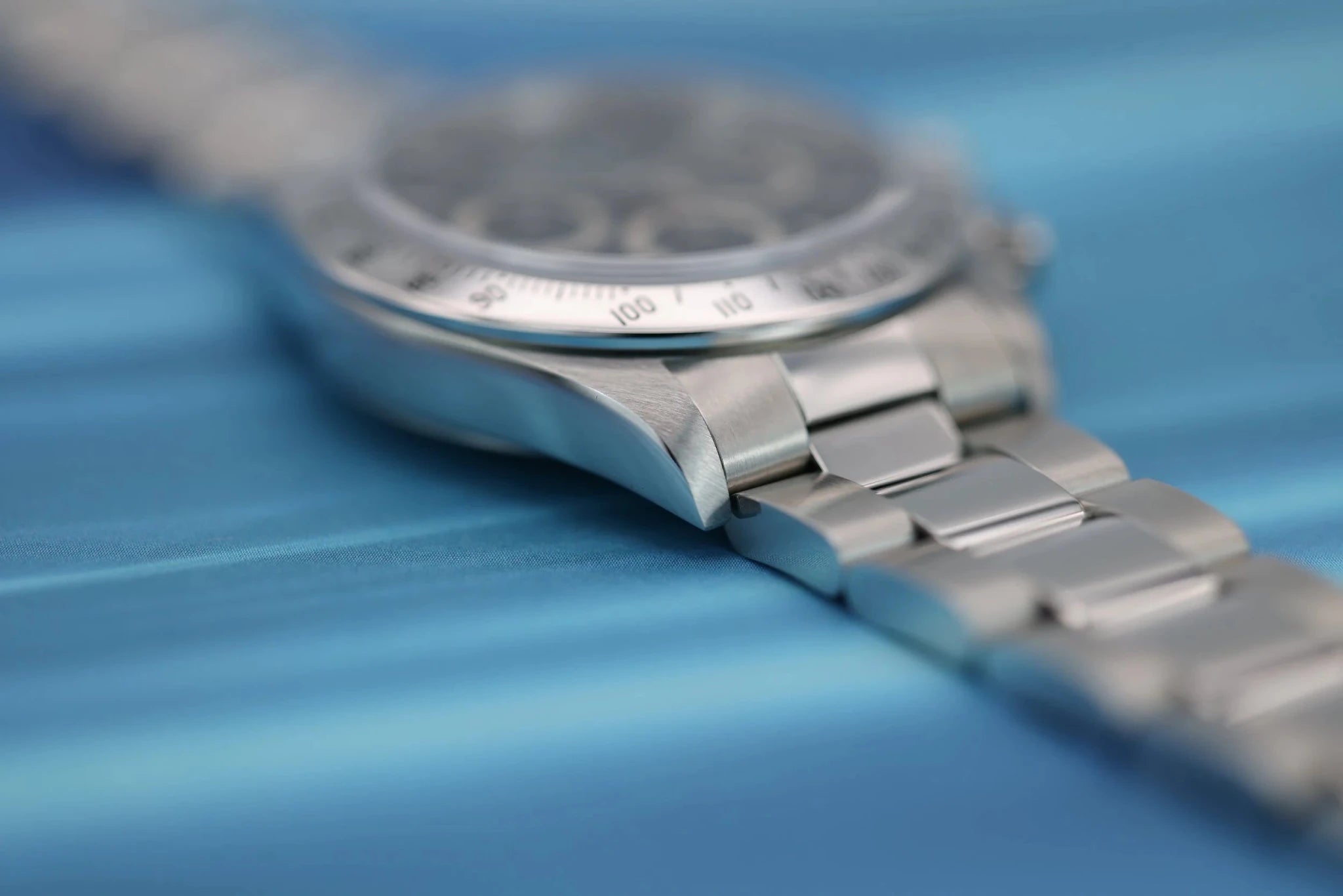 1999 Rolex Daytona Ref. 16520 | Box and Papers | Mint Condition - Sierra Time Co