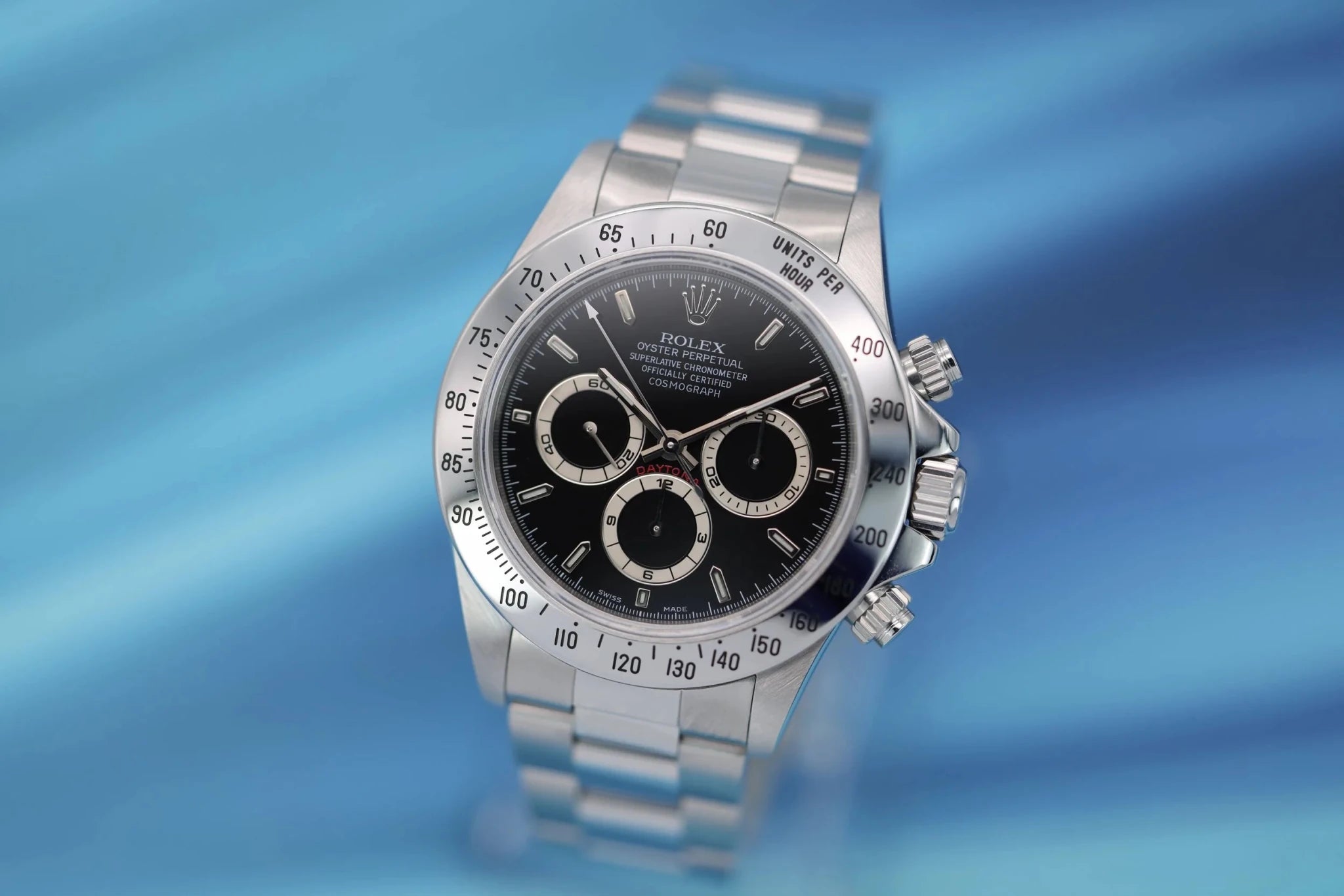 1999 Rolex Daytona Ref. 16520 | Box and Papers | Mint Condition - Sierra Time Co