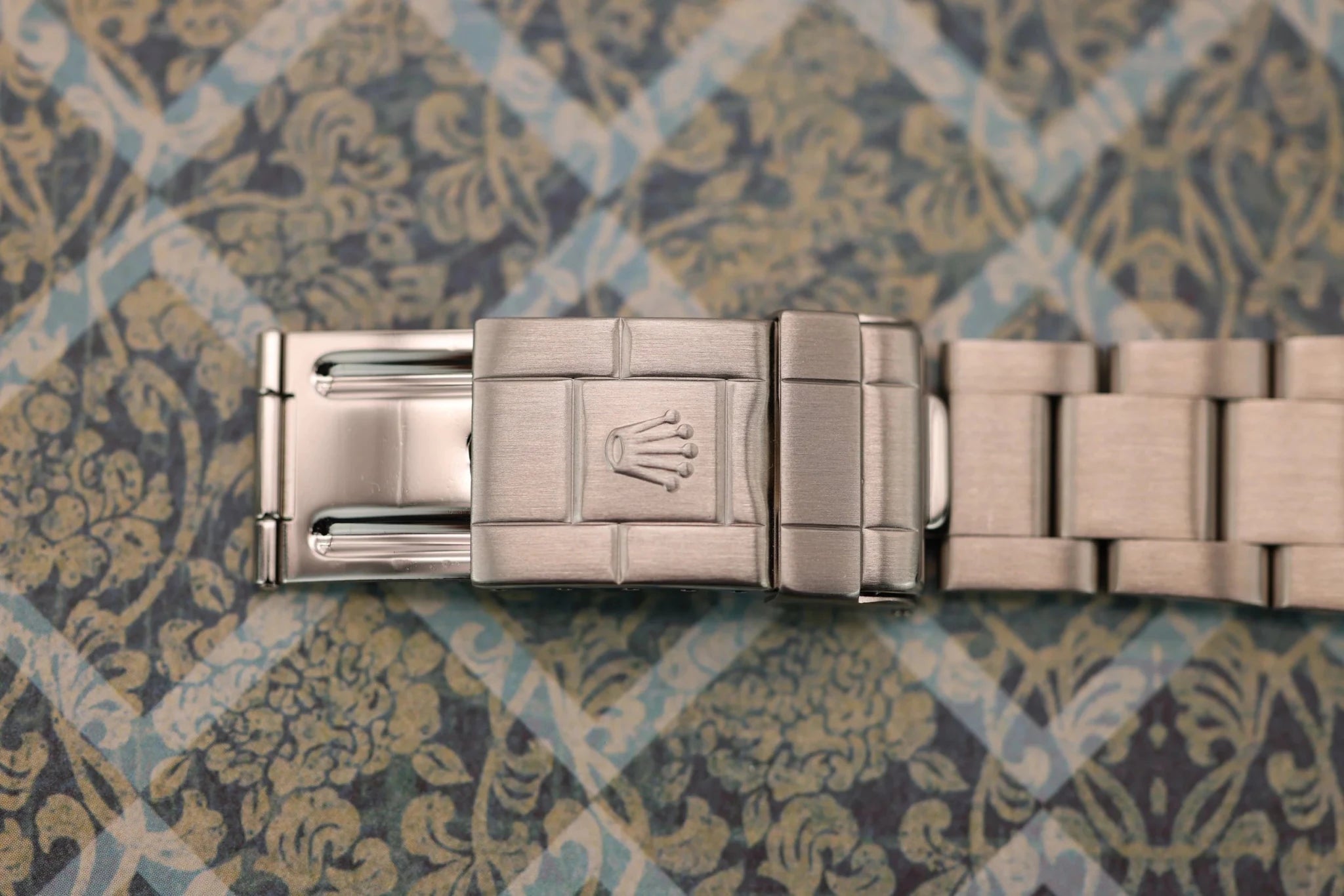 1999 Rolex Explorer I Ref. 14270 | Papers - Sierra Time Co