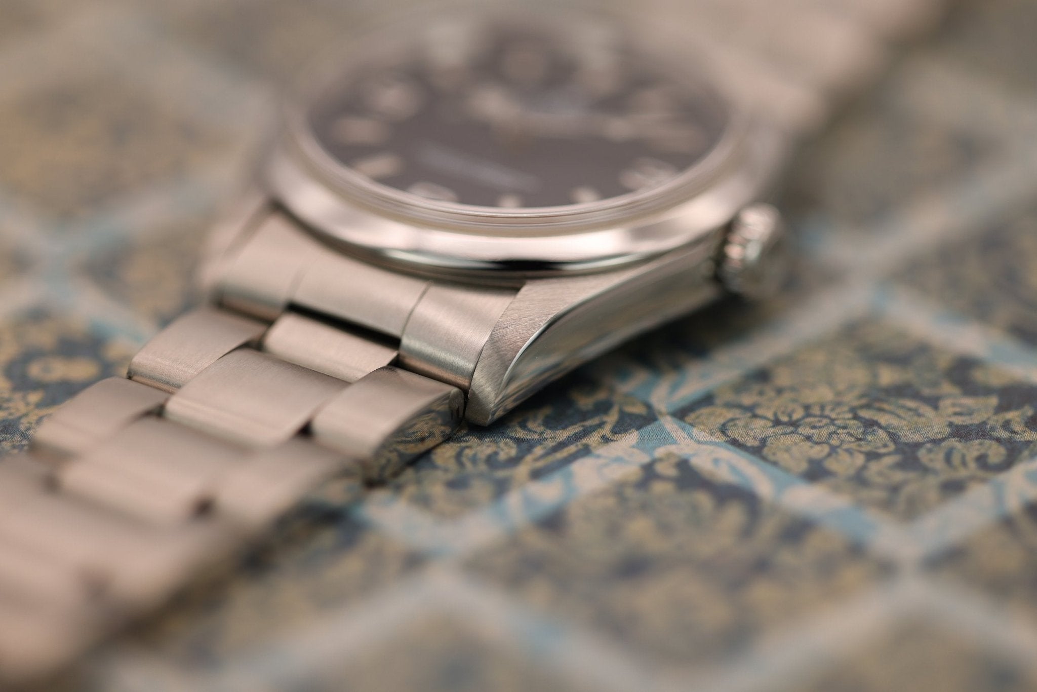 1999 Rolex Explorer I Ref. 14270 | Papers - Sierra Time Co