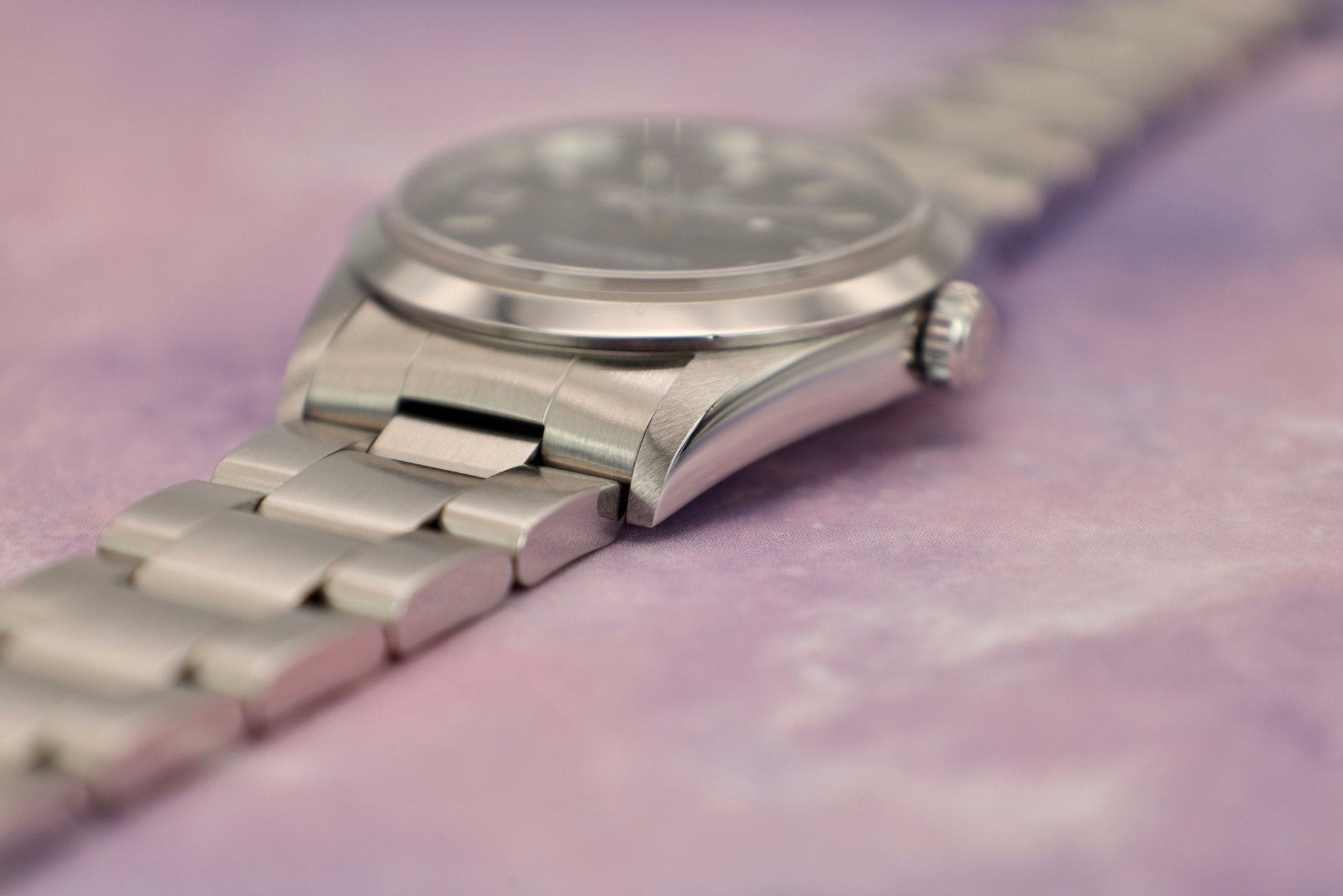 1999 Rolex Explorer I Ref. 14270 | Swiss Only | Box and Papers - Sierra Time Co