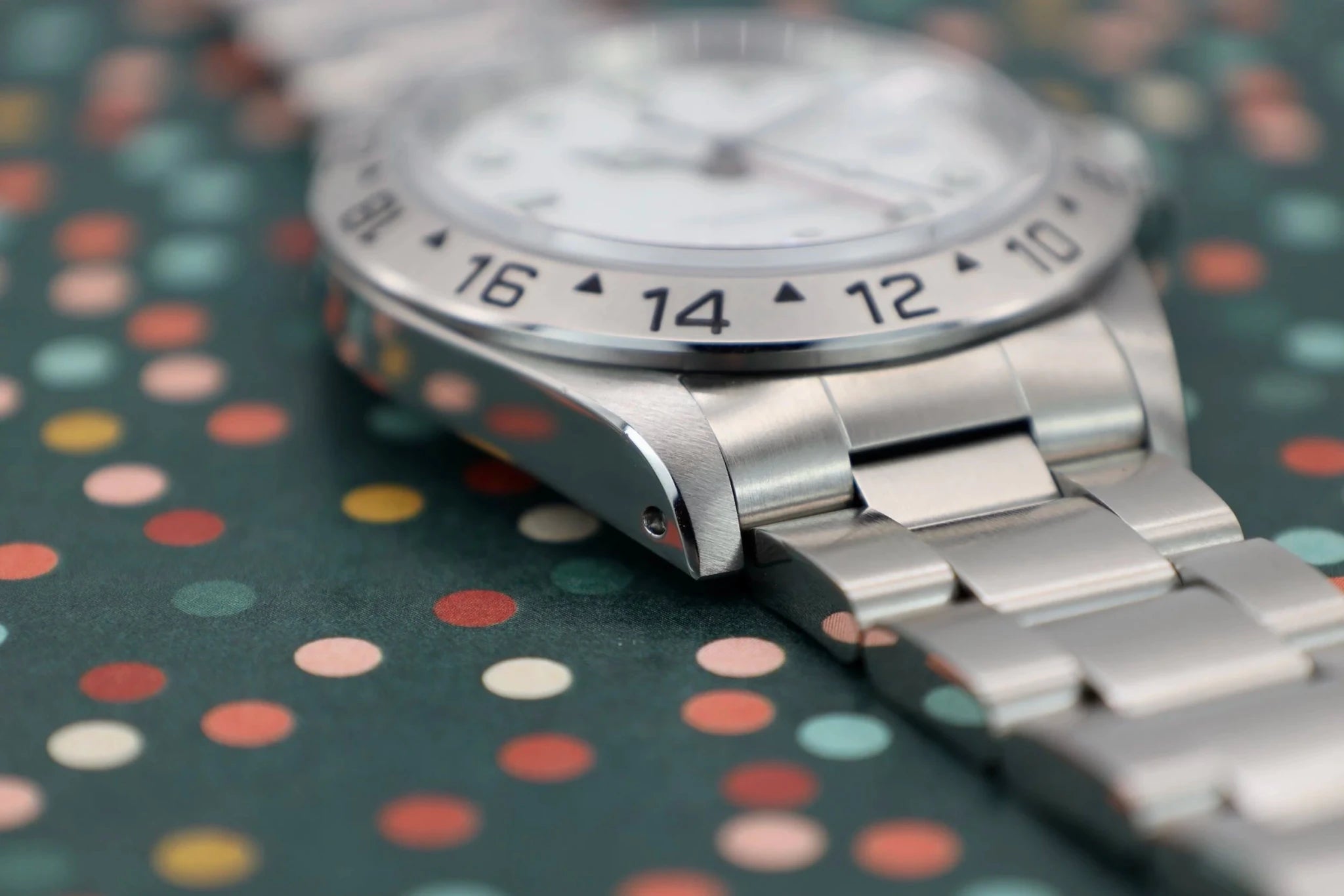 1999 Rolex Explorer II Ref. 16570 Polar | Swiss Only | Box and Papers - Sierra Time Co