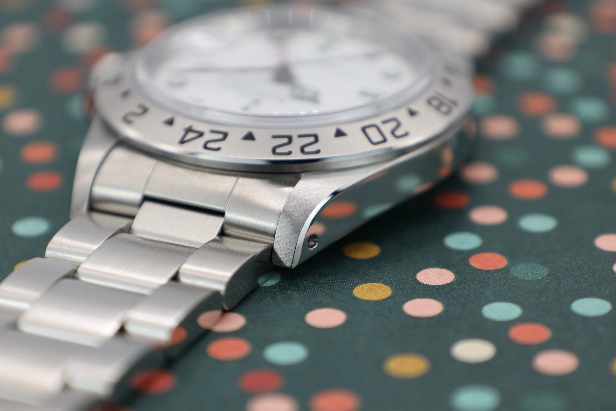 1999 Rolex Explorer II Ref. 16570 Polar | Swiss Only | Box and Papers - Sierra Time Co