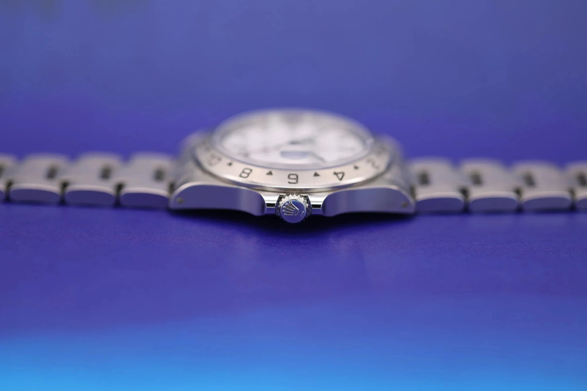 1999 Rolex Explorer II Ref. 16570 Polar | Swiss Only Dial - Sierra Time Co