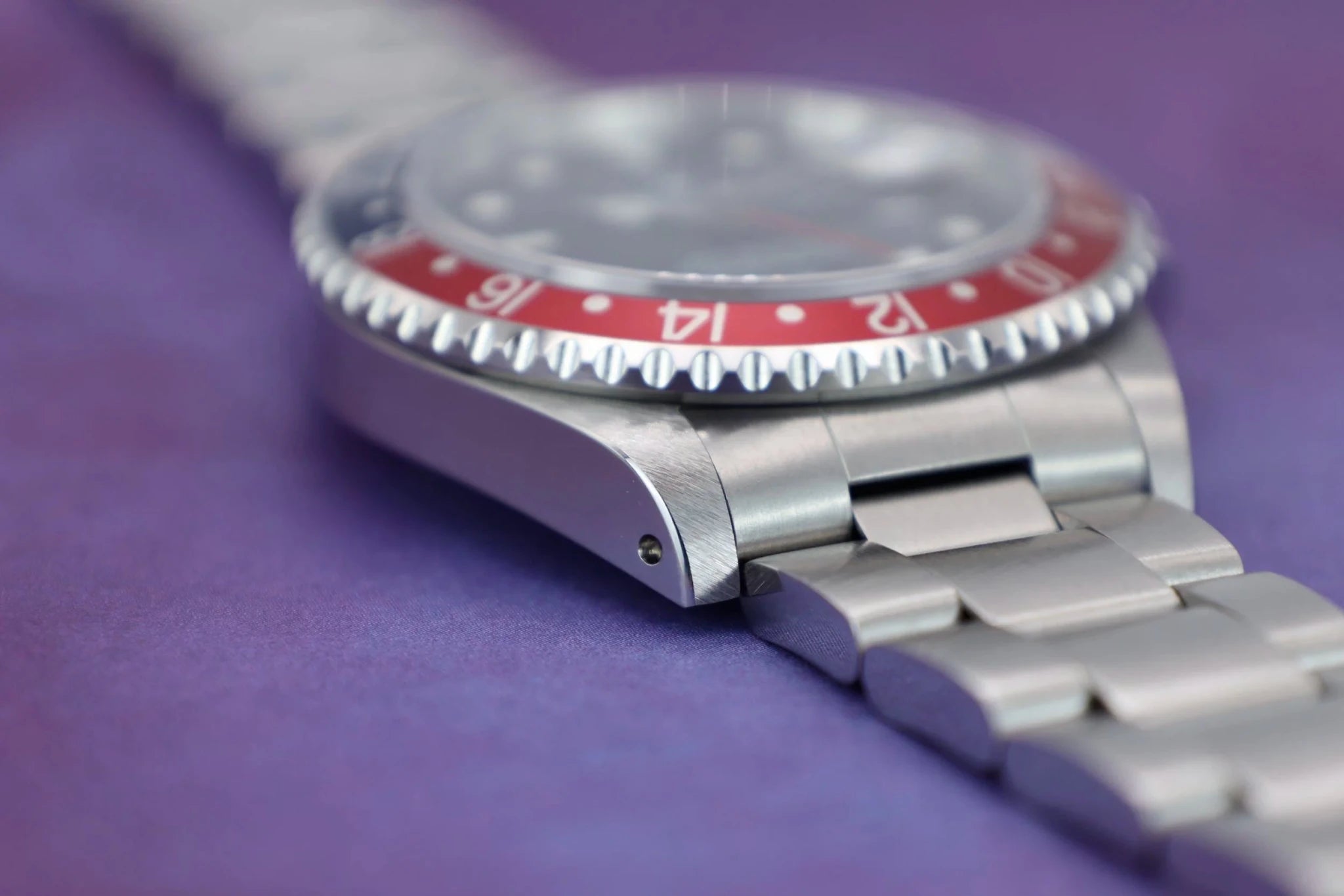 1999 Rolex GMT Master II Ref. 16710 Pepsi | Box and Papers - Sierra Time Co