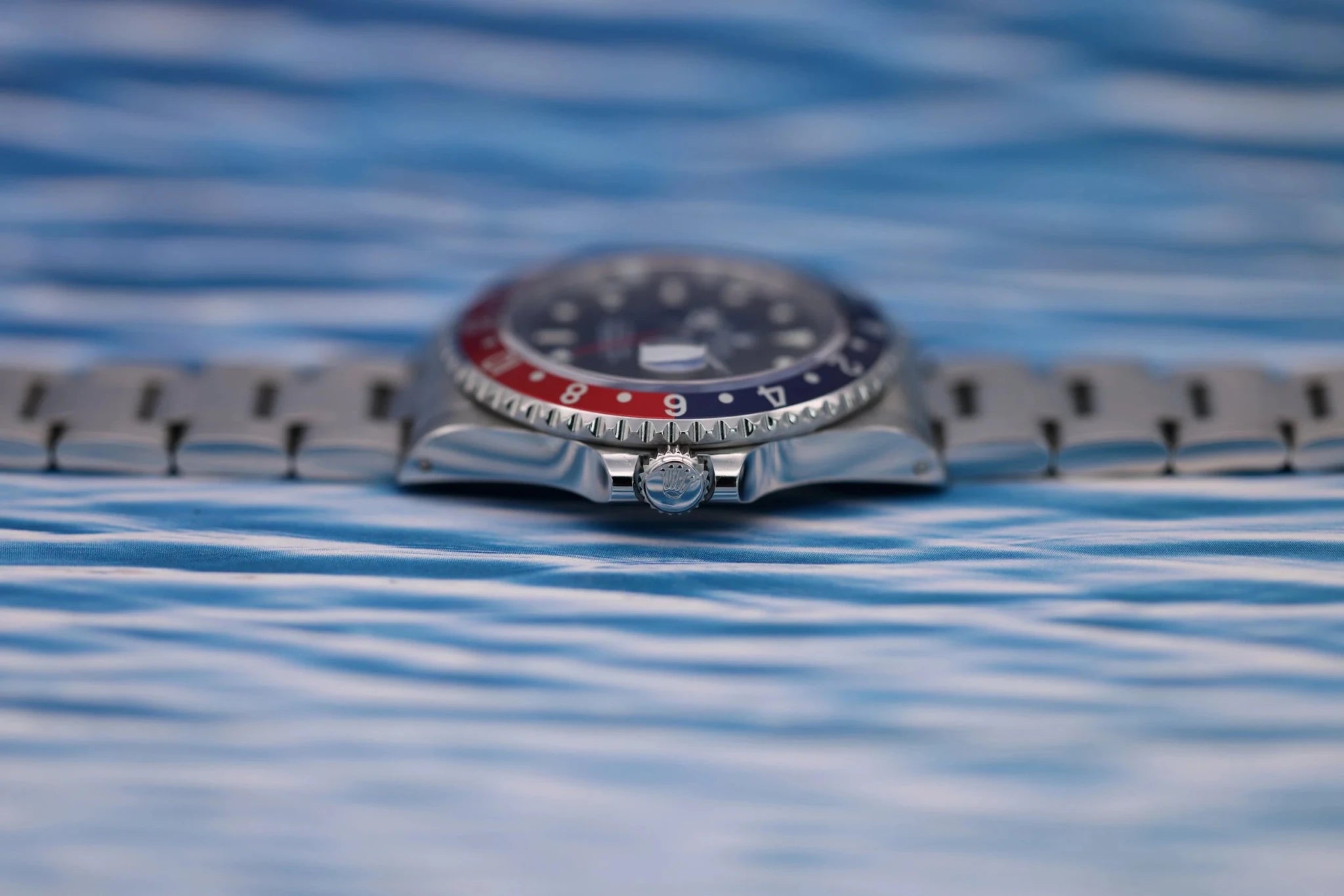 1999 Rolex GMT Master Ref. 16700 Pepsi | Mint Condition| Box and Papers - Sierra Time Co
