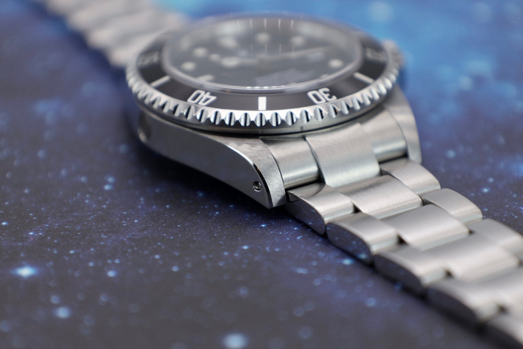 1999 Rolex Sea-Dweller Ref. 16600 | Box and Papers - Sierra Time Co