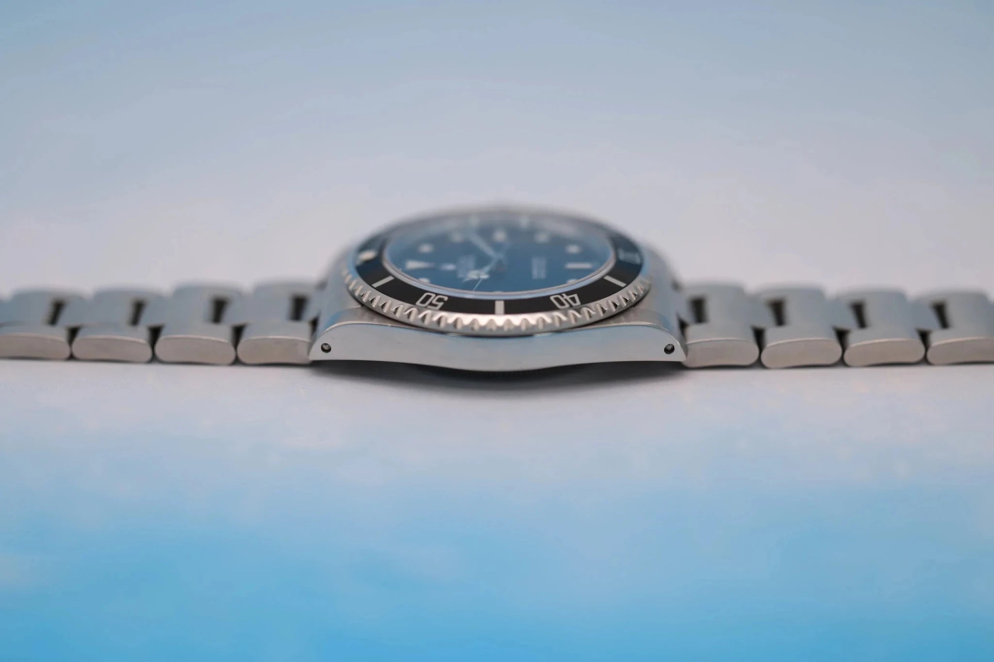 1999 Rolex Submariner Ref. 14060 | Minty | Box and Papers - Sierra Time Co