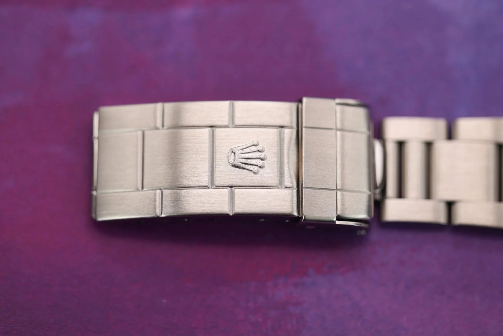 1999 Rolex Submariner Ref. 14060 | Swiss Only | Box and Papers - Sierra Time Co