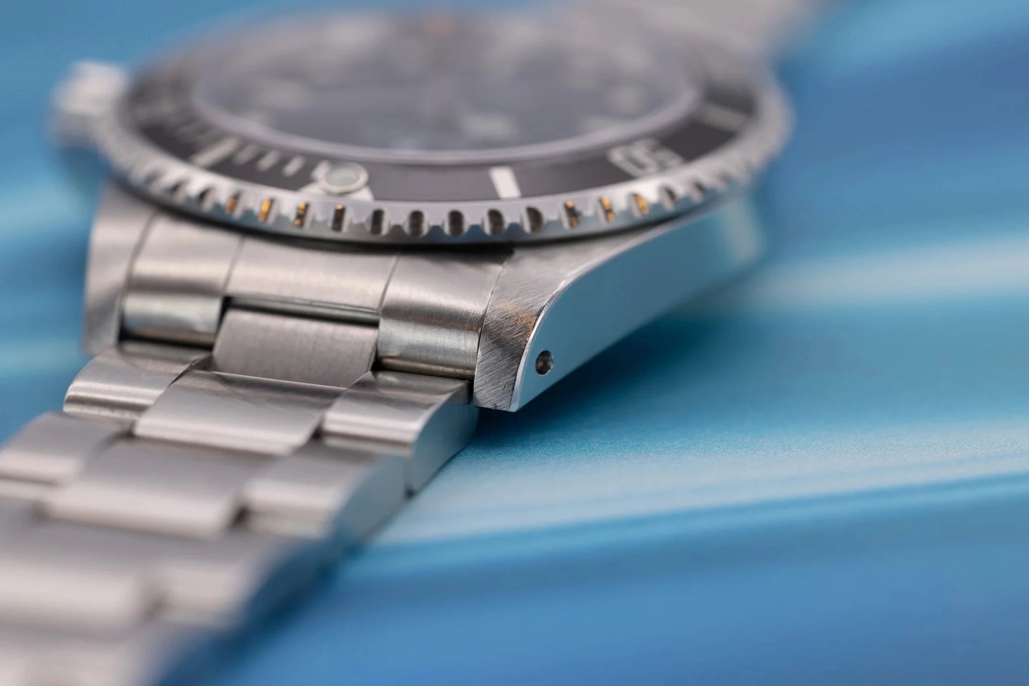 1999 Rolex Submariner Ref. 14060 | Swiss Only Dial | Box and Papers - Sierra Time Co