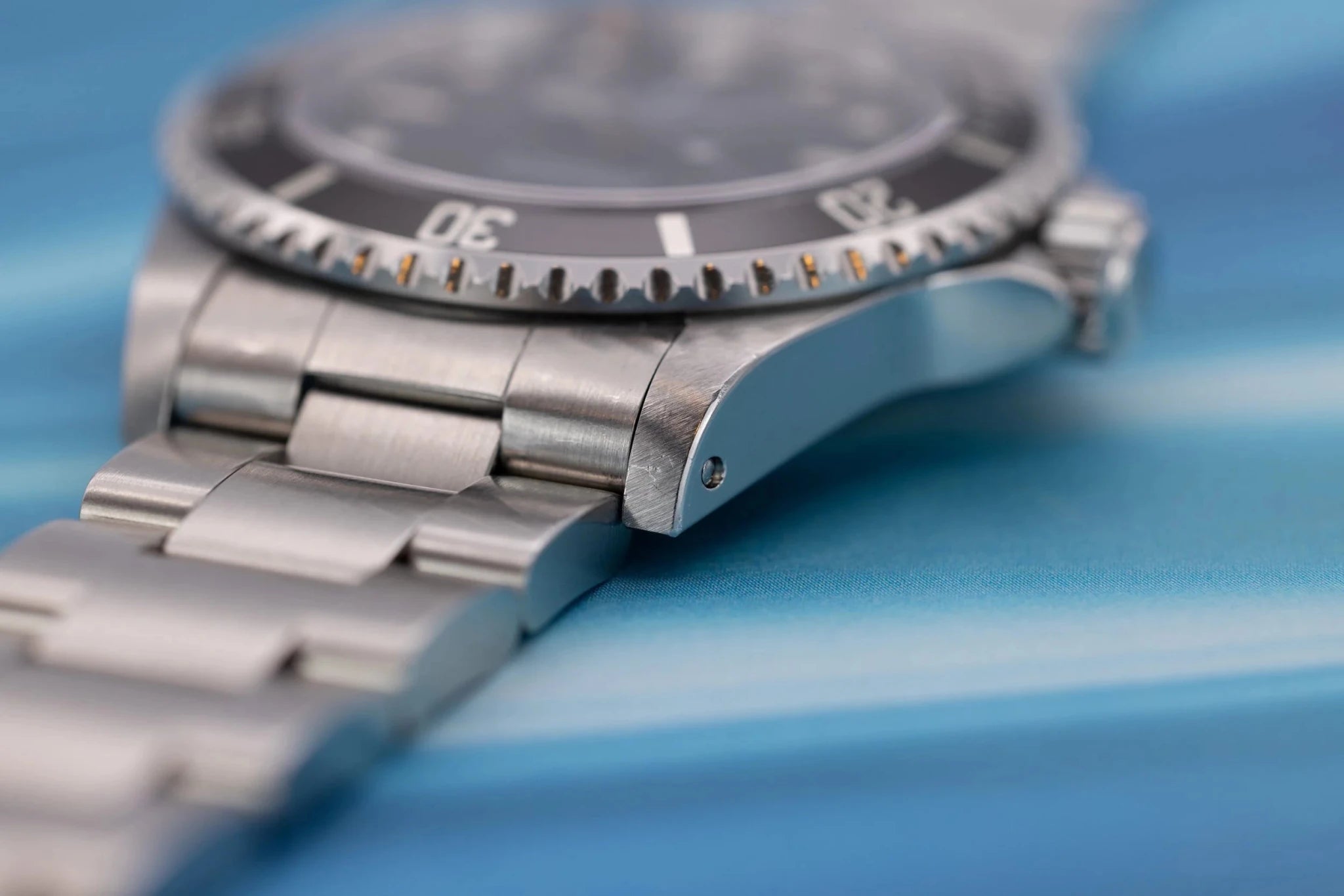 1999 Rolex Submariner Ref. 14060 | Swiss Only Dial | Box and Papers - Sierra Time Co