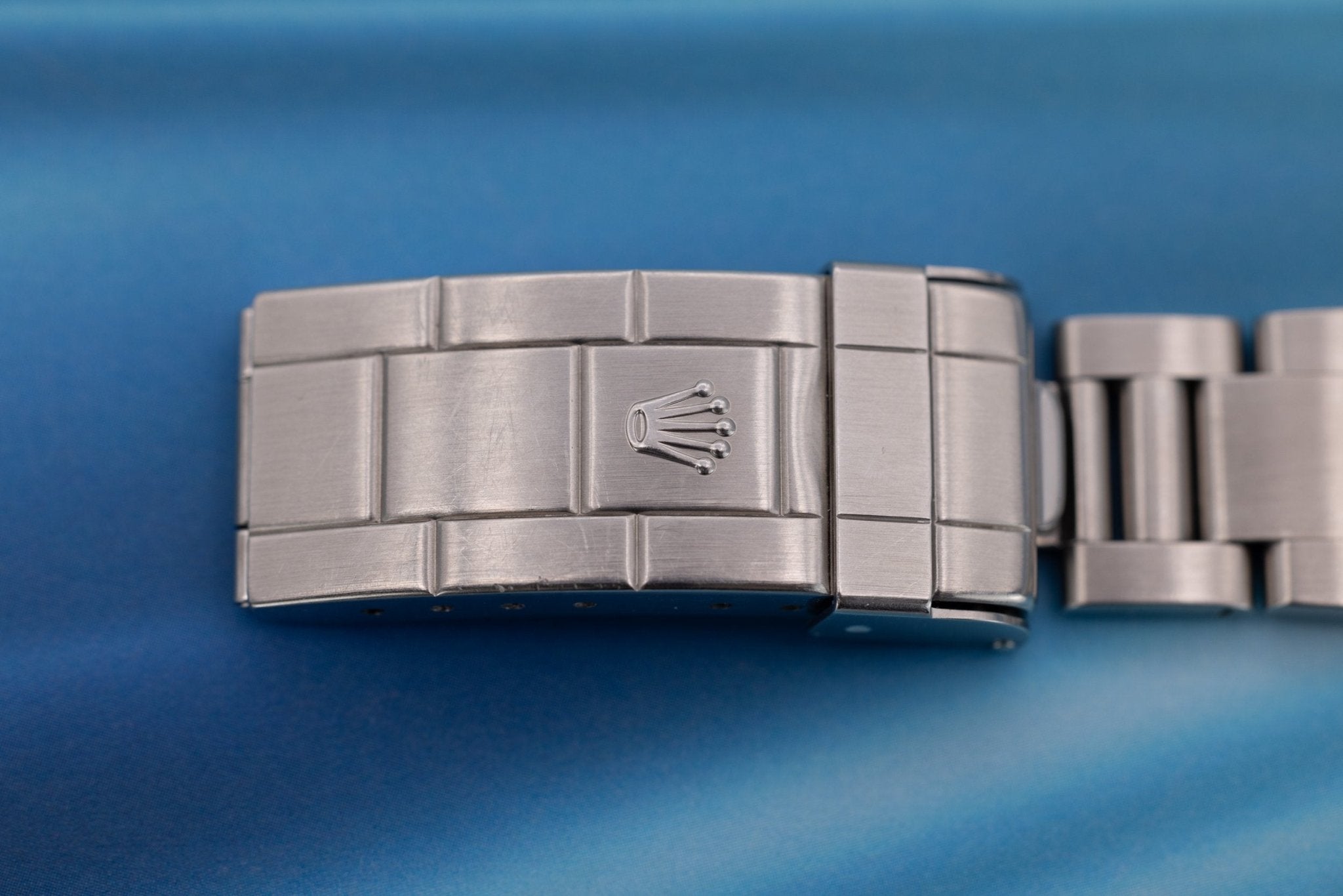 1999 Rolex Submariner Ref. 14060 | Swiss Only Dial | Box and Papers - Sierra Time Co