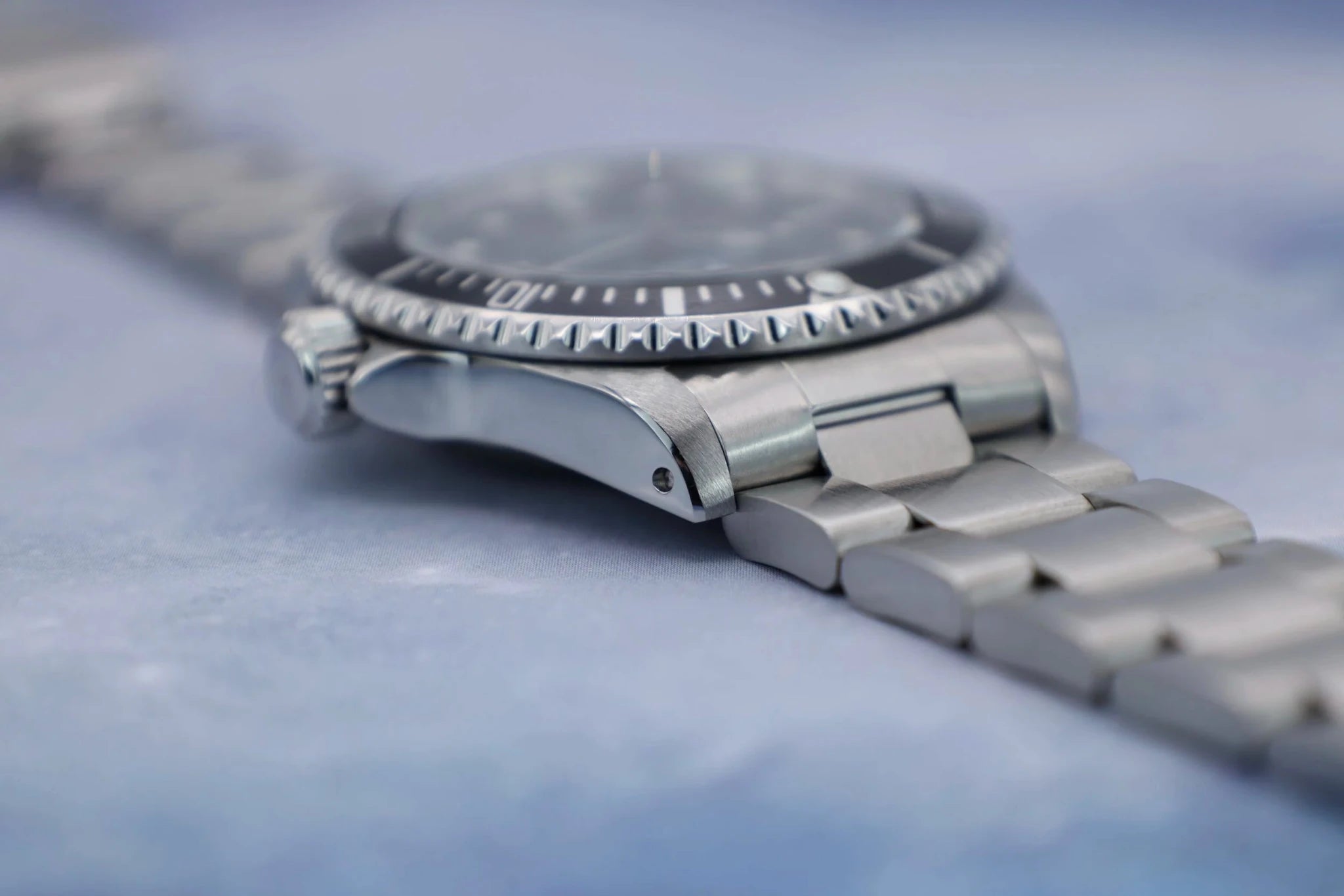 1999 Rolex Submariner Ref. 14060 Swiss Only | Papers - Sierra Time Co