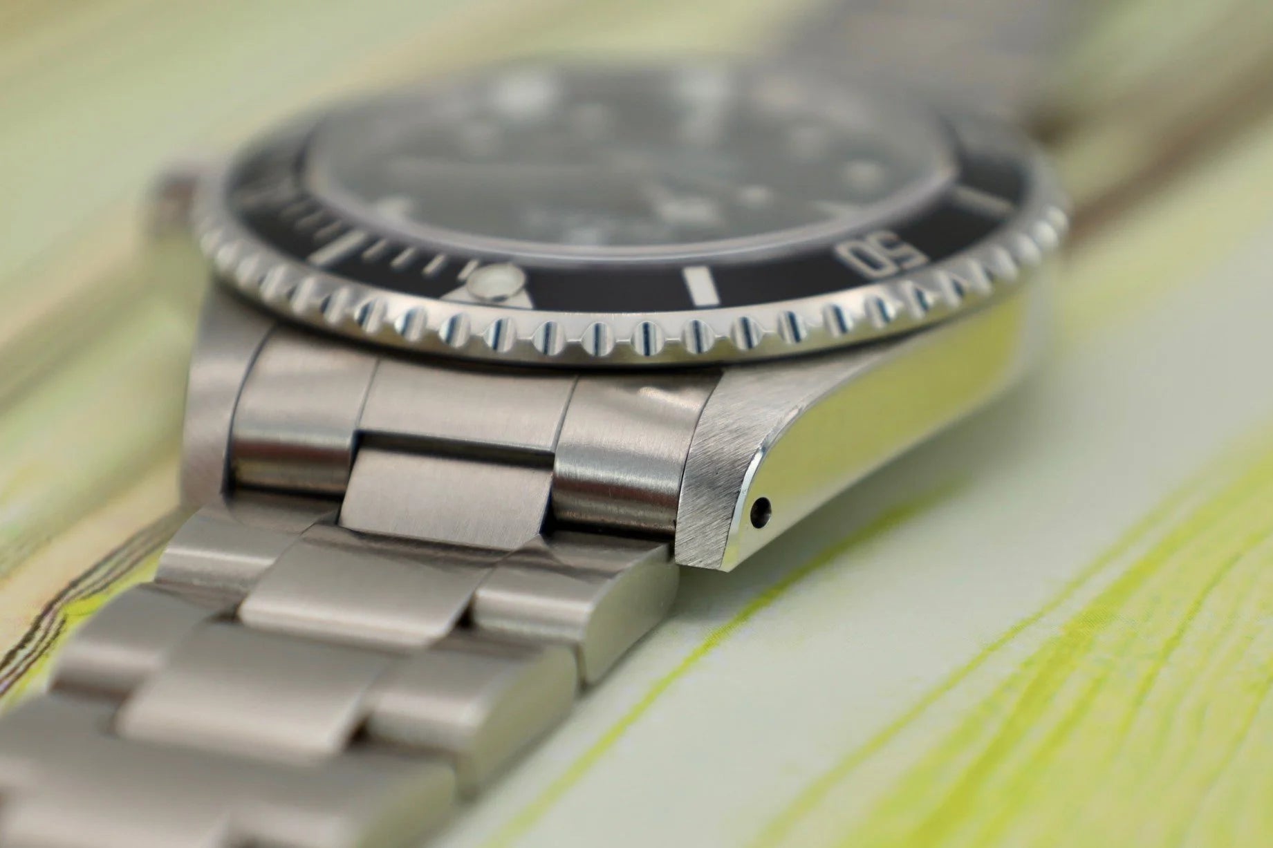 1999 Rolex Submariner Ref. 14060 | Unpolished | Box and Papers - Sierra Time Co