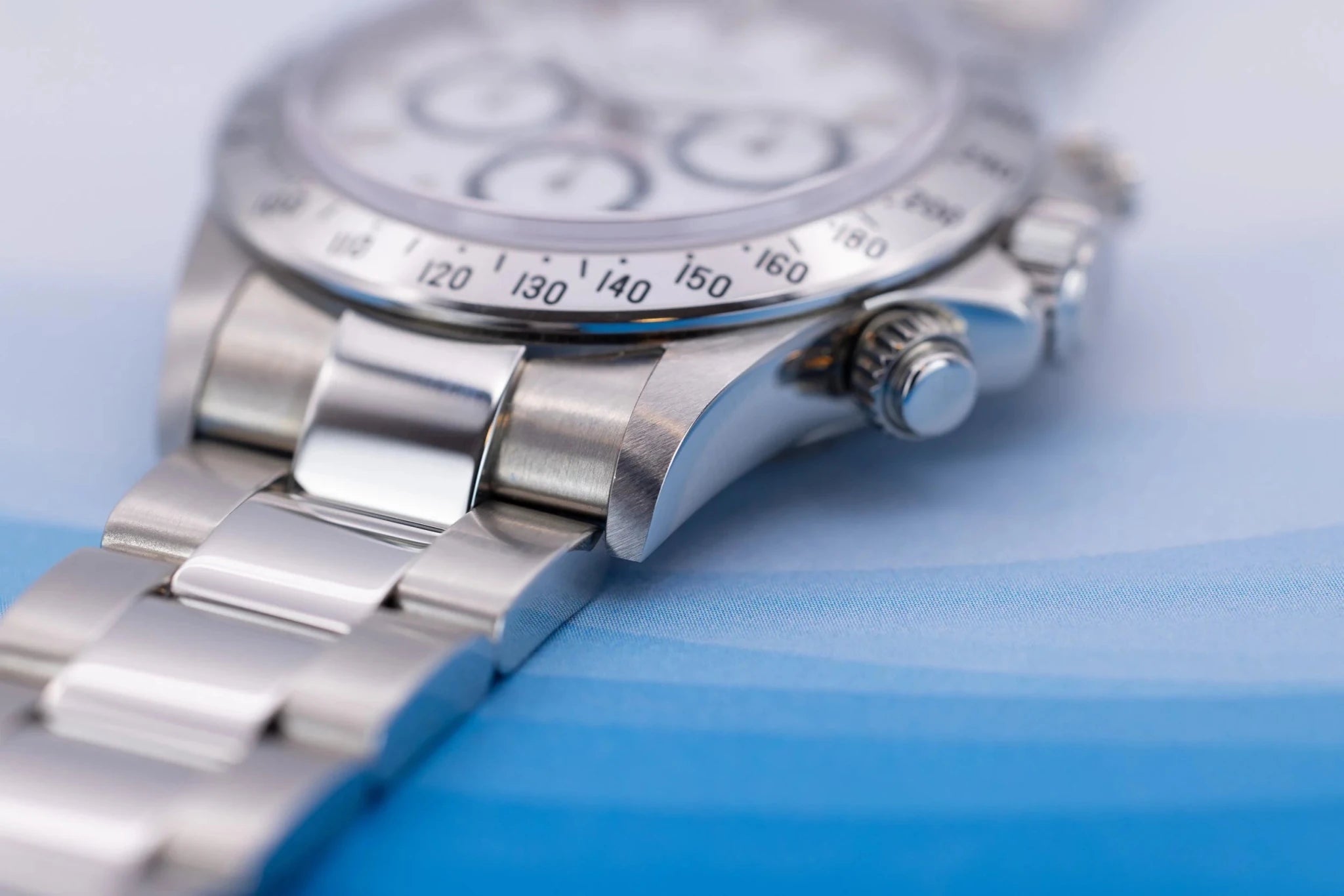 1999 Rolex Zenith Daytona Ref. 16520 | White Dial | New Old Stock | Box and Papers - Sierra Time Co