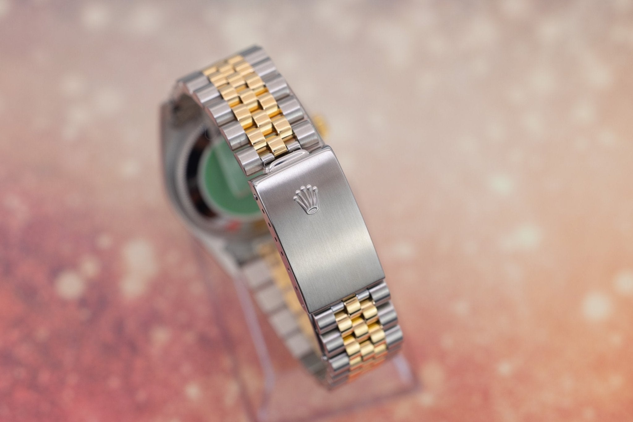 2000 Rolex Datejust Ref. 16233 | Blue Vignette Big Diamond Dial | Box and Papers - Sierra Time Co