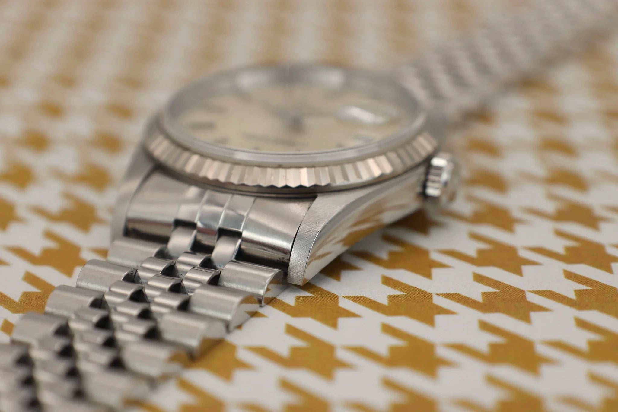 2000 Rolex Datejust Ref. 16234 | Silver Dial | Box and Papers - Sierra Time Co