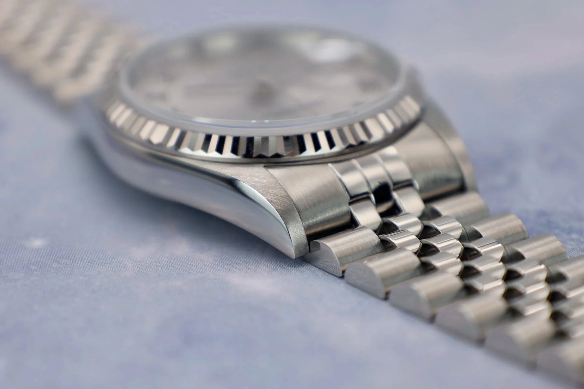 2000 Rolex Datejust Ref. 16234 | Silver Roman Dial - Sierra Time Co