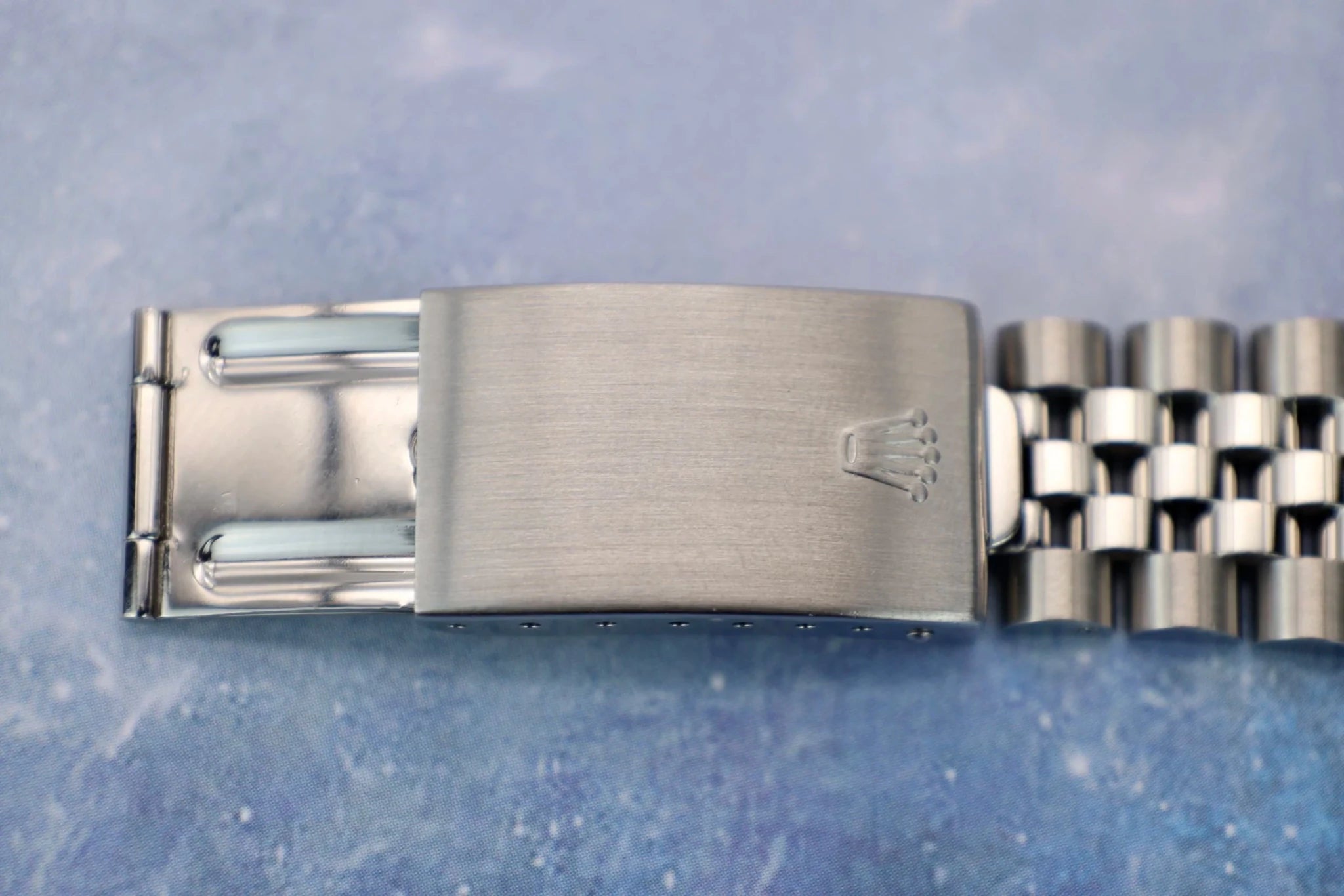 2000 Rolex Datejust Ref. 16234 | Silver Roman Dial - Sierra Time Co