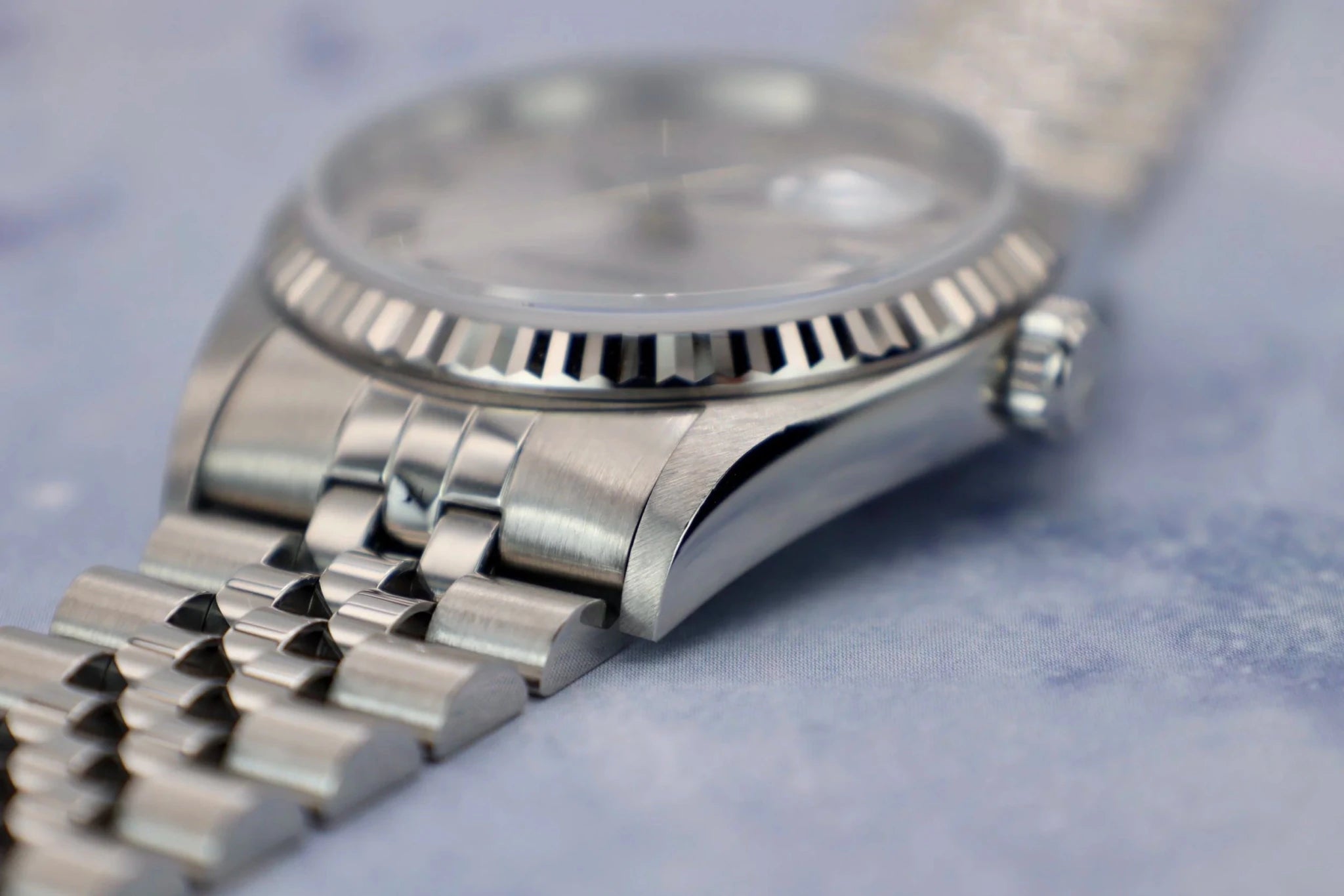 2000 Rolex Datejust Ref. 16234 | Silver Roman Dial - Sierra Time Co